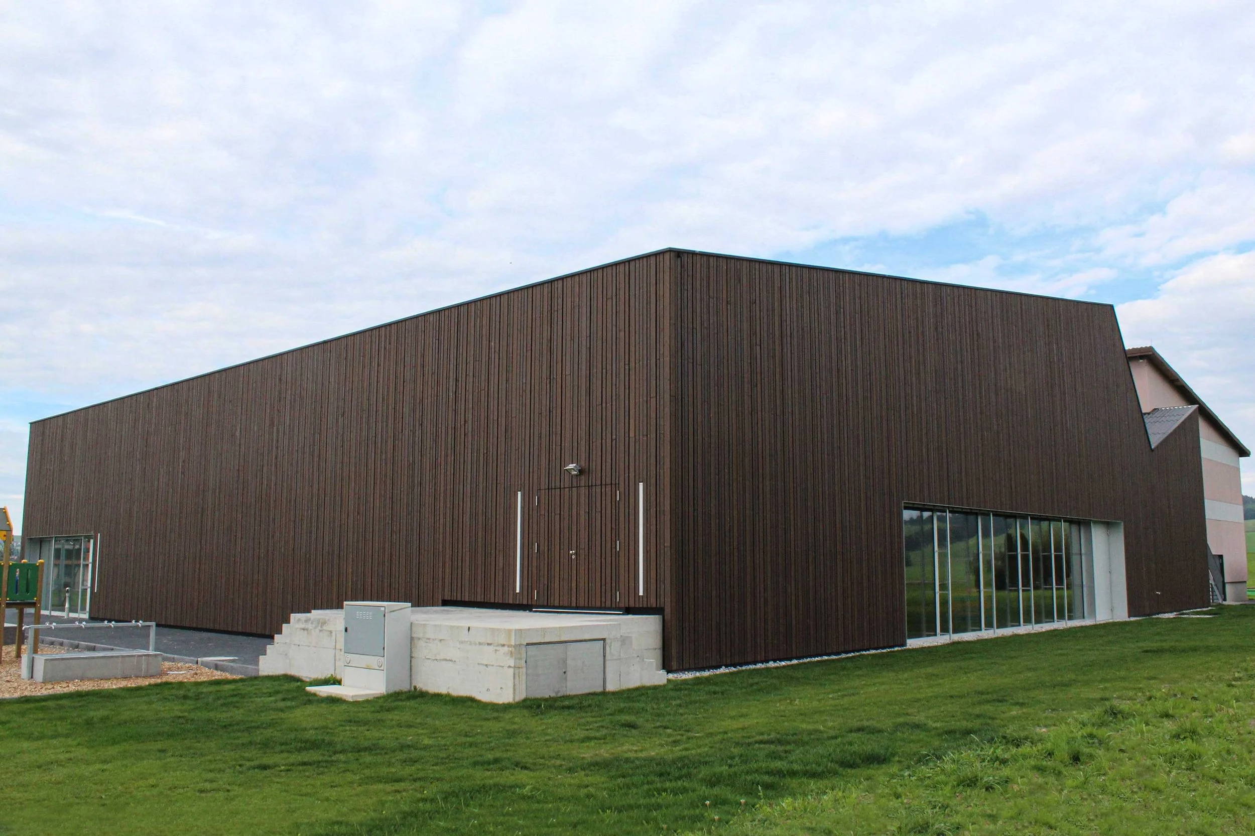 centre-sportif-sales-0427-web.jpg