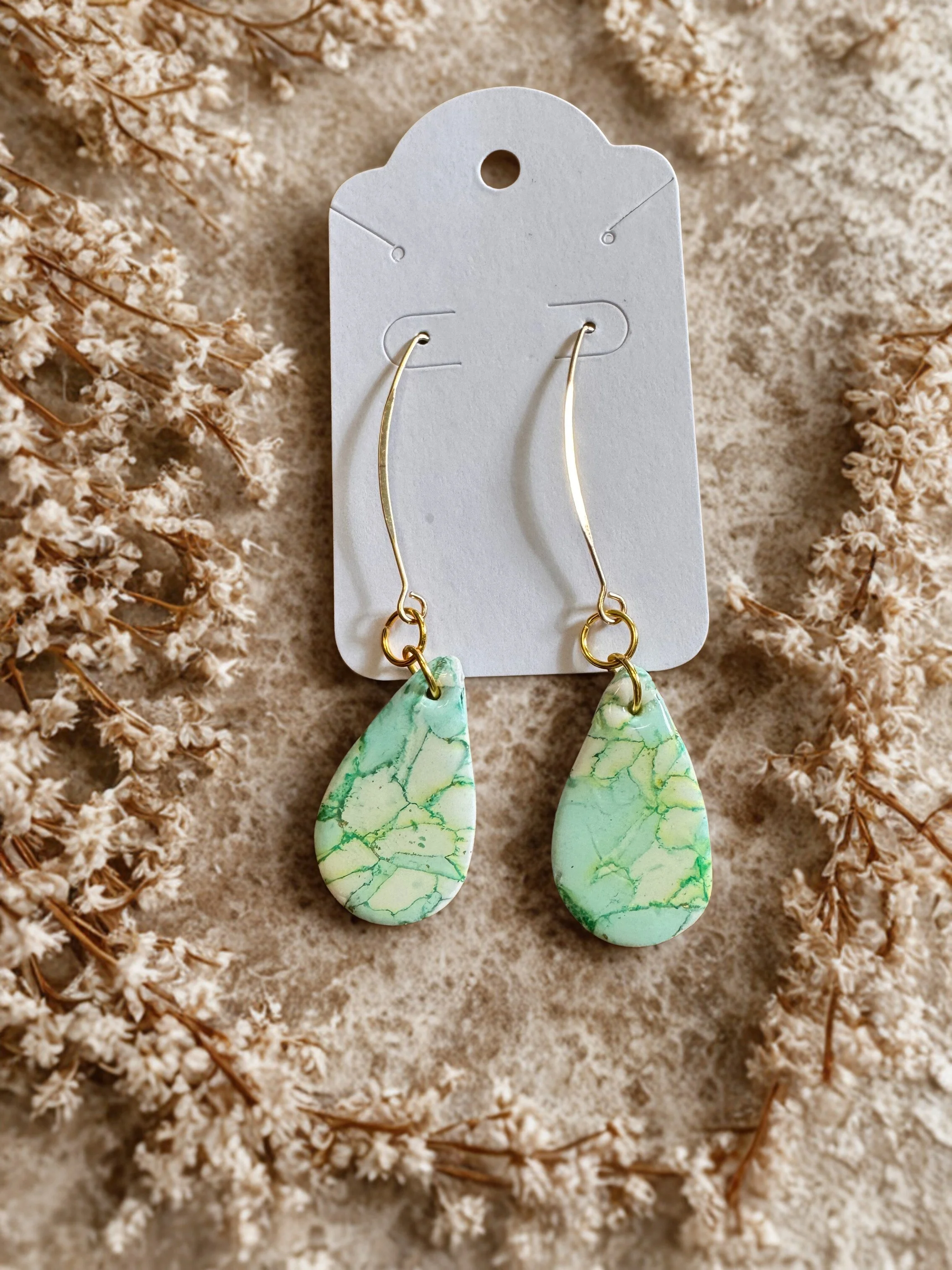 Multi Green Wire Dangle