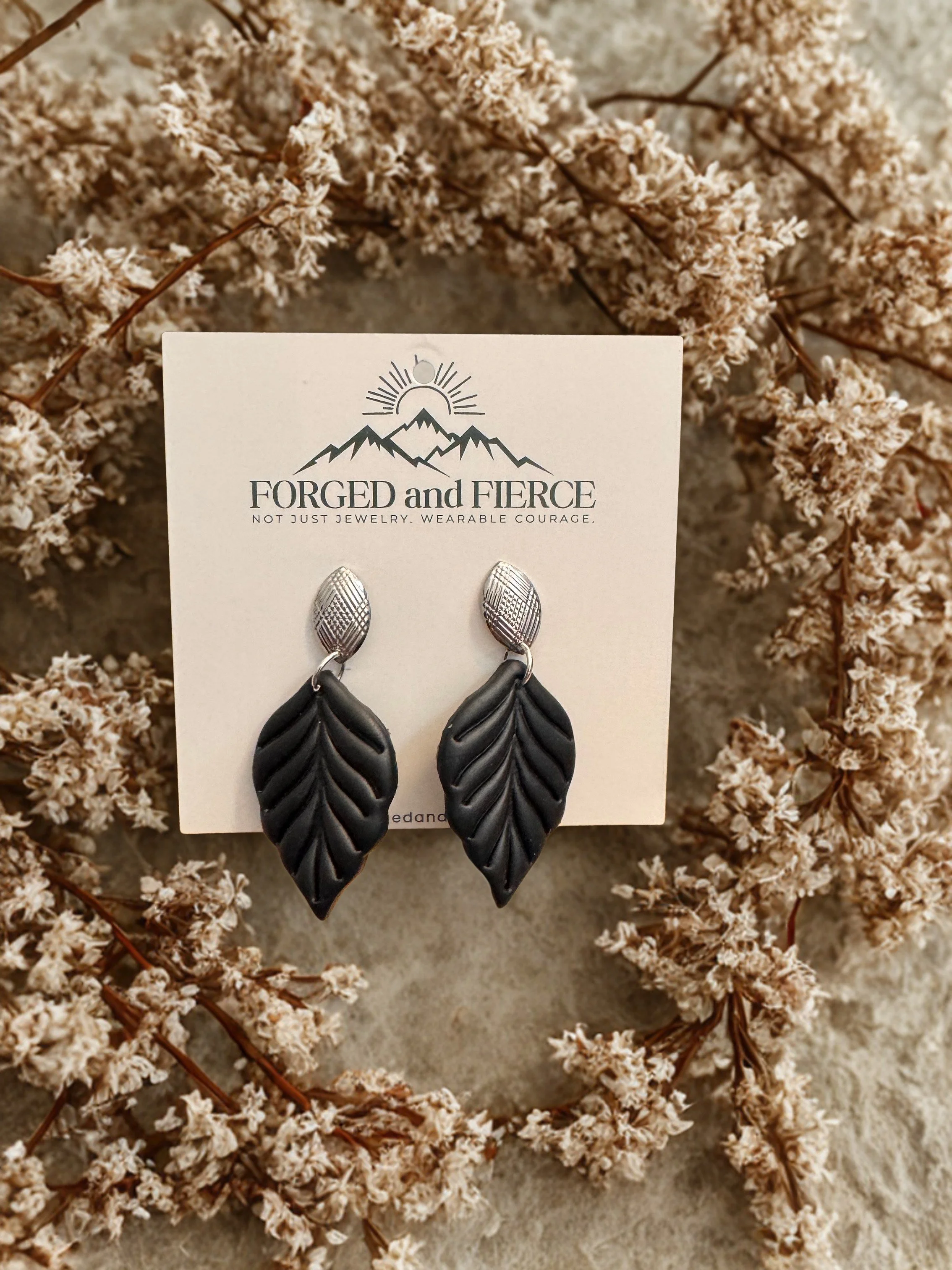 Black Leaf- Silver Leaf Post