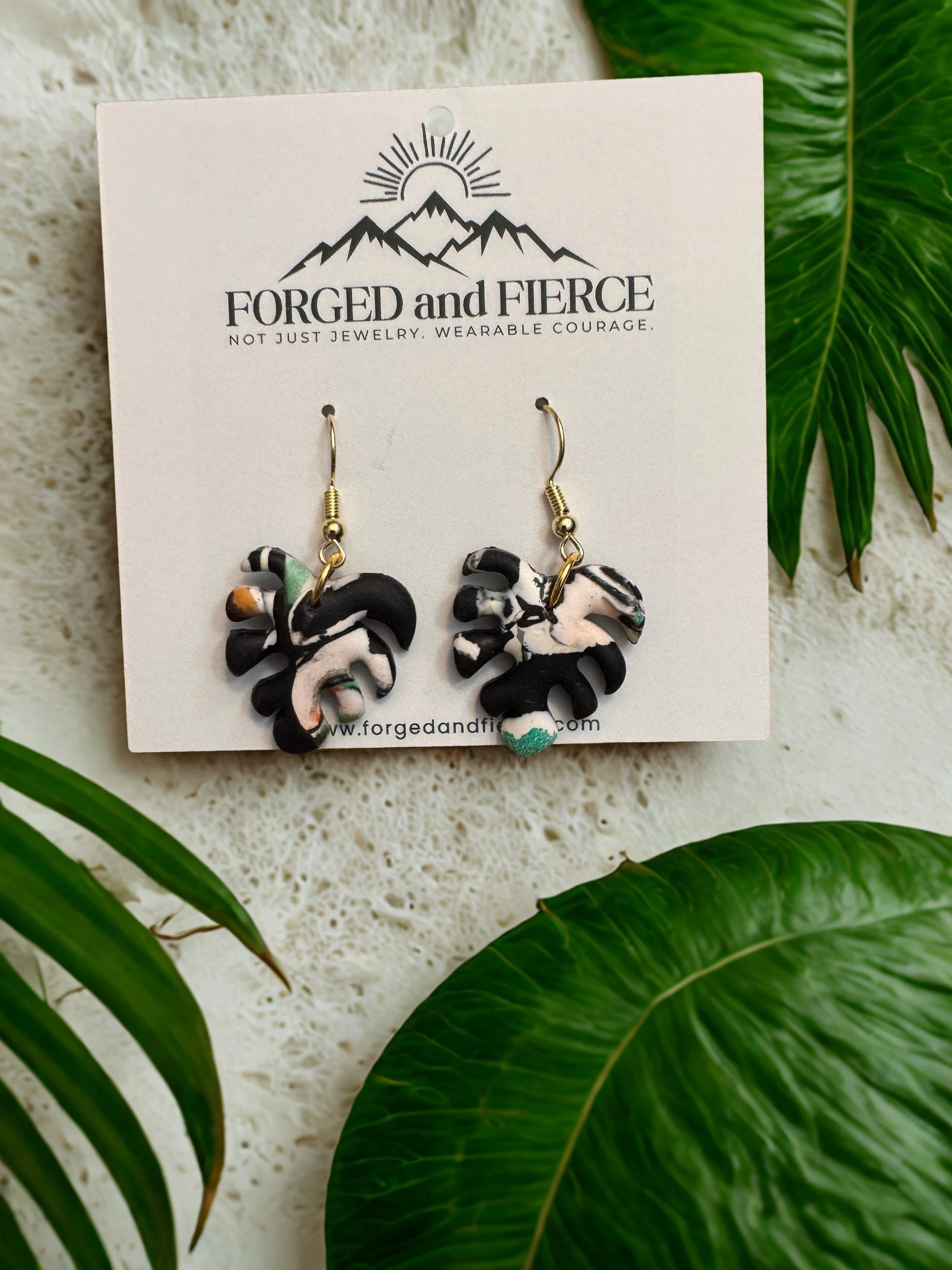Small Black Tropical Monstera- Gold Hook