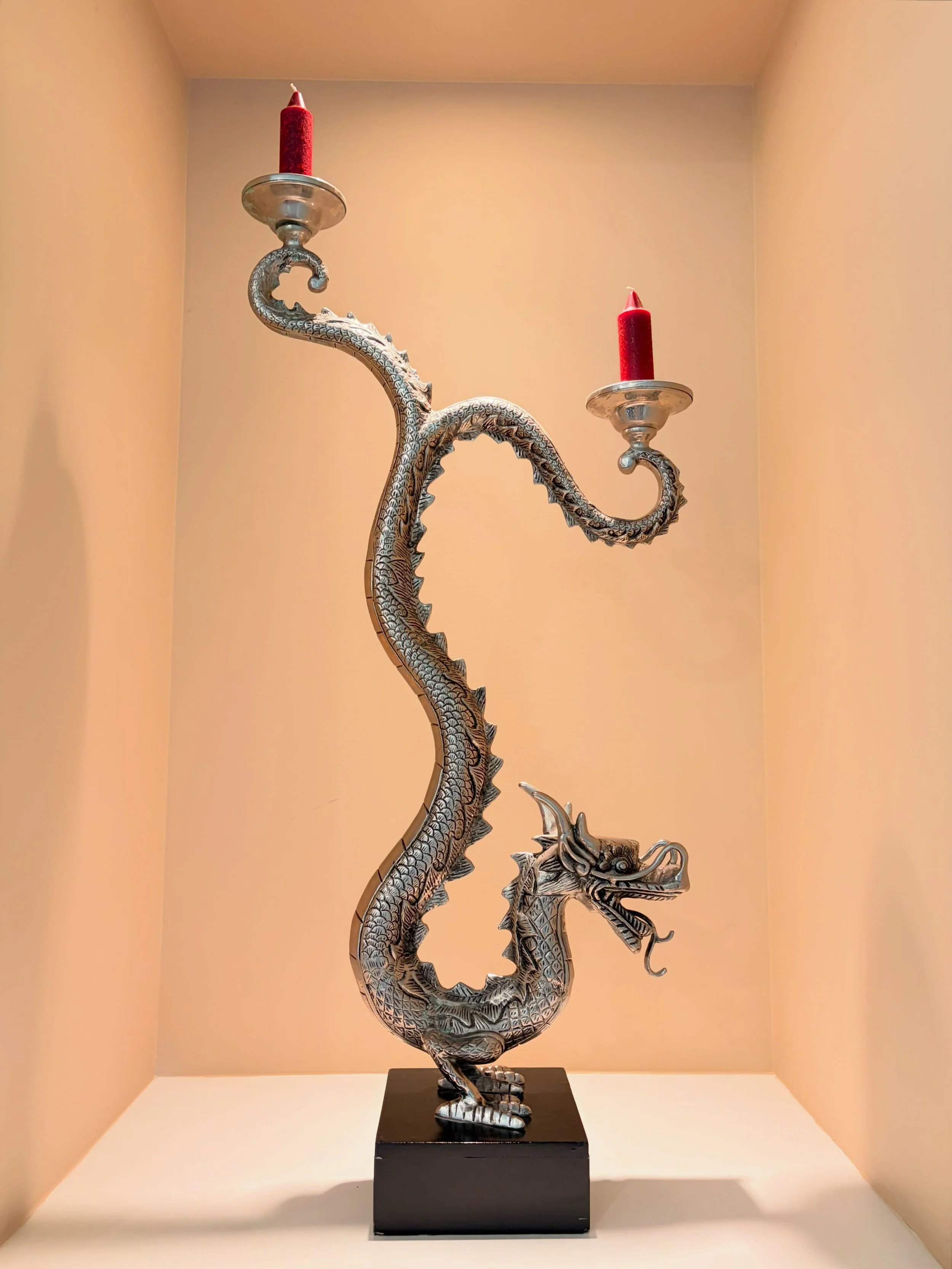 Some of my favorites at the Clayton estate sale this weekend 🐉 Josie Natori dragon candelabra for Neiman Marcus ~ Custom Pottery Barn sofa ~ Arhaus oval hammered copper top dining table ~ LOTs of clothes including Diane von Furstenberg wrap dresses,