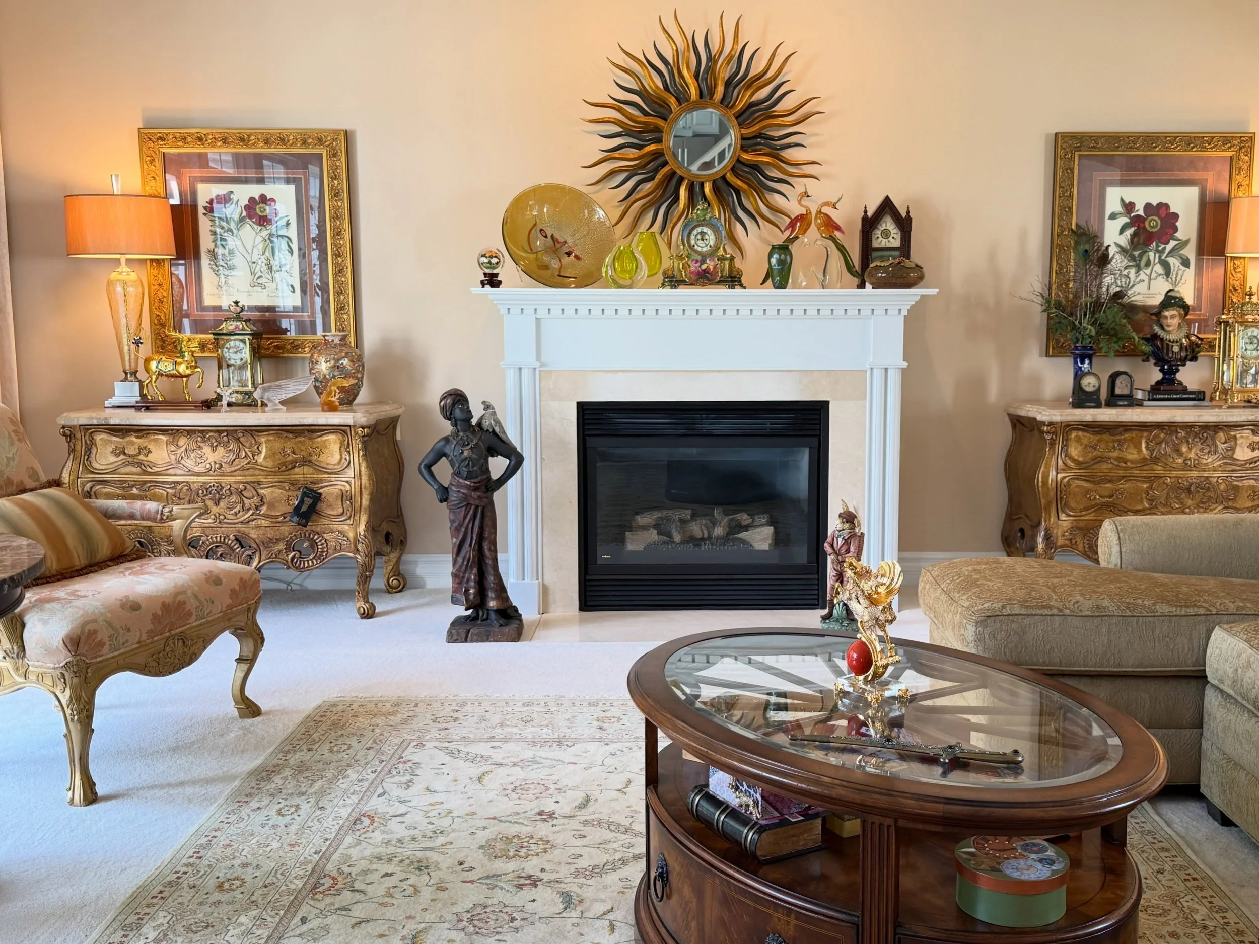 ⭐️BOOK YOUR APPOINTMENT NOW 10/8-10/11 Chesterfield Estate Sale. Link in bio to book or text CHESTERFIELD to 314.620.4194 to reserve your entry time slot. 🏷️ Sale starts Friday evening 🤎