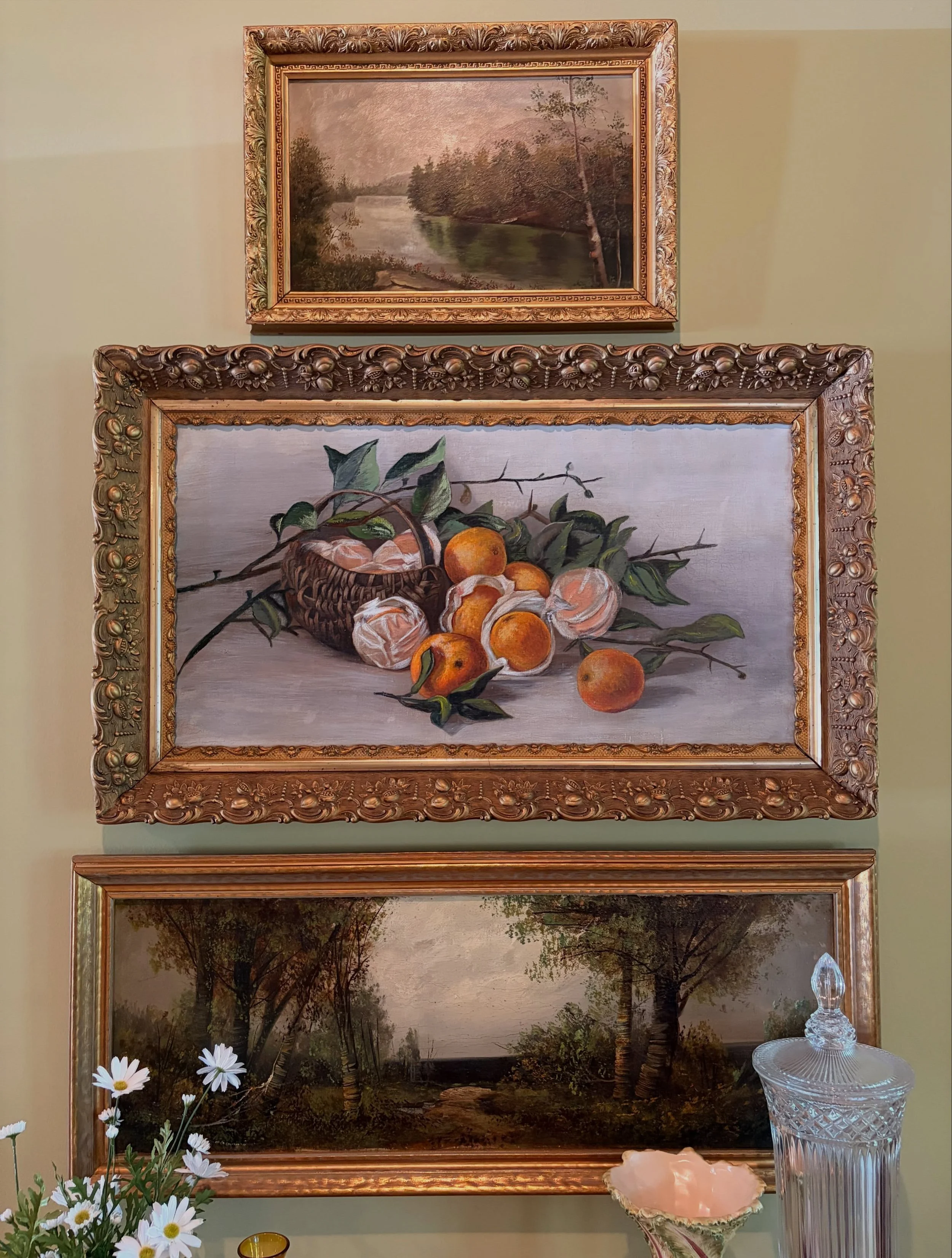 Governors Place estate sale in St. Charles this weekend by Moderne Archive! Sweet traditional sale in 4,000 square foot home featuring many art pieces, furniture including Widdicomb, and lots of home decor and household items. Really great sale with 