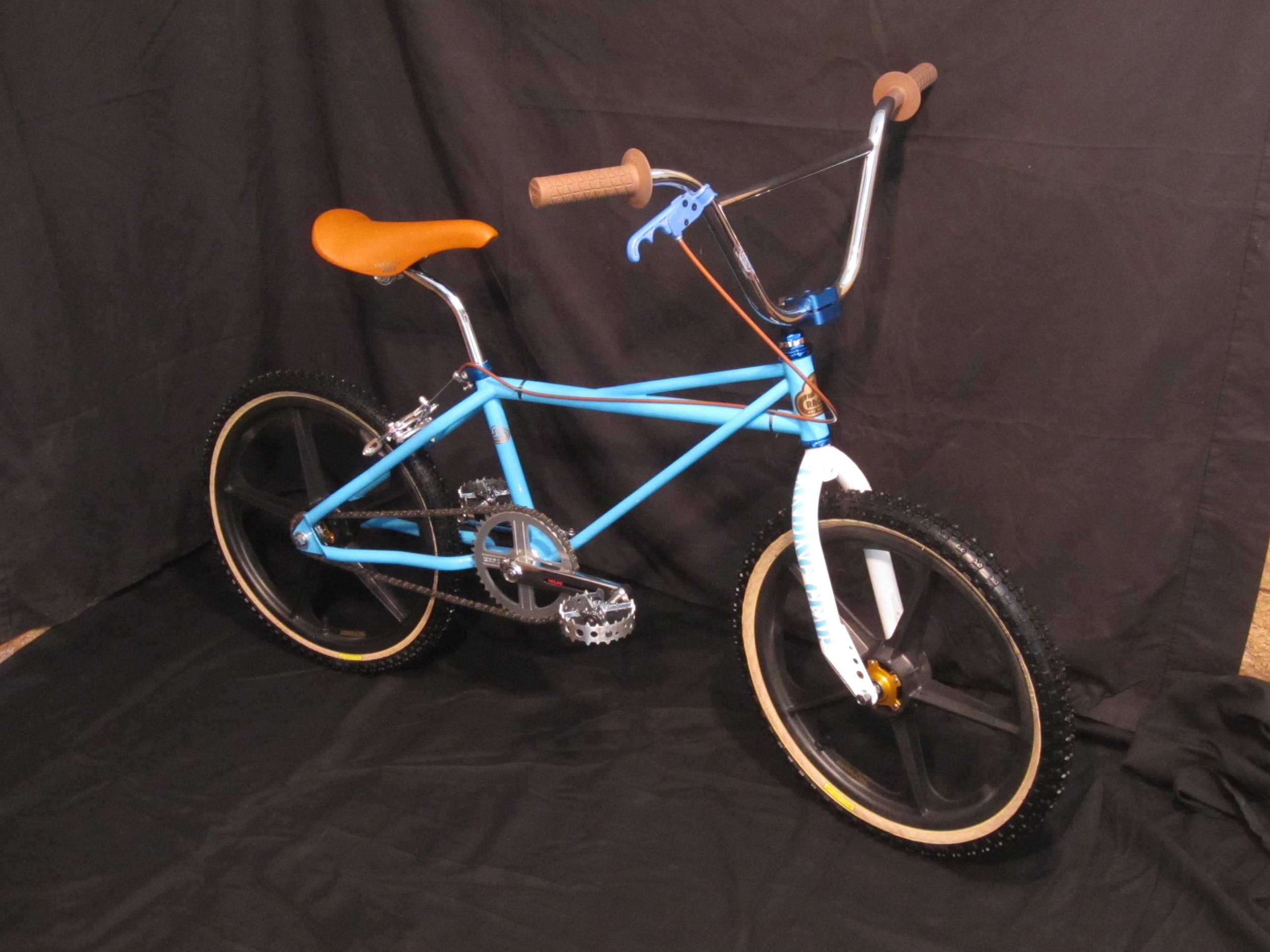 1983 Quad Angle - blue/brown