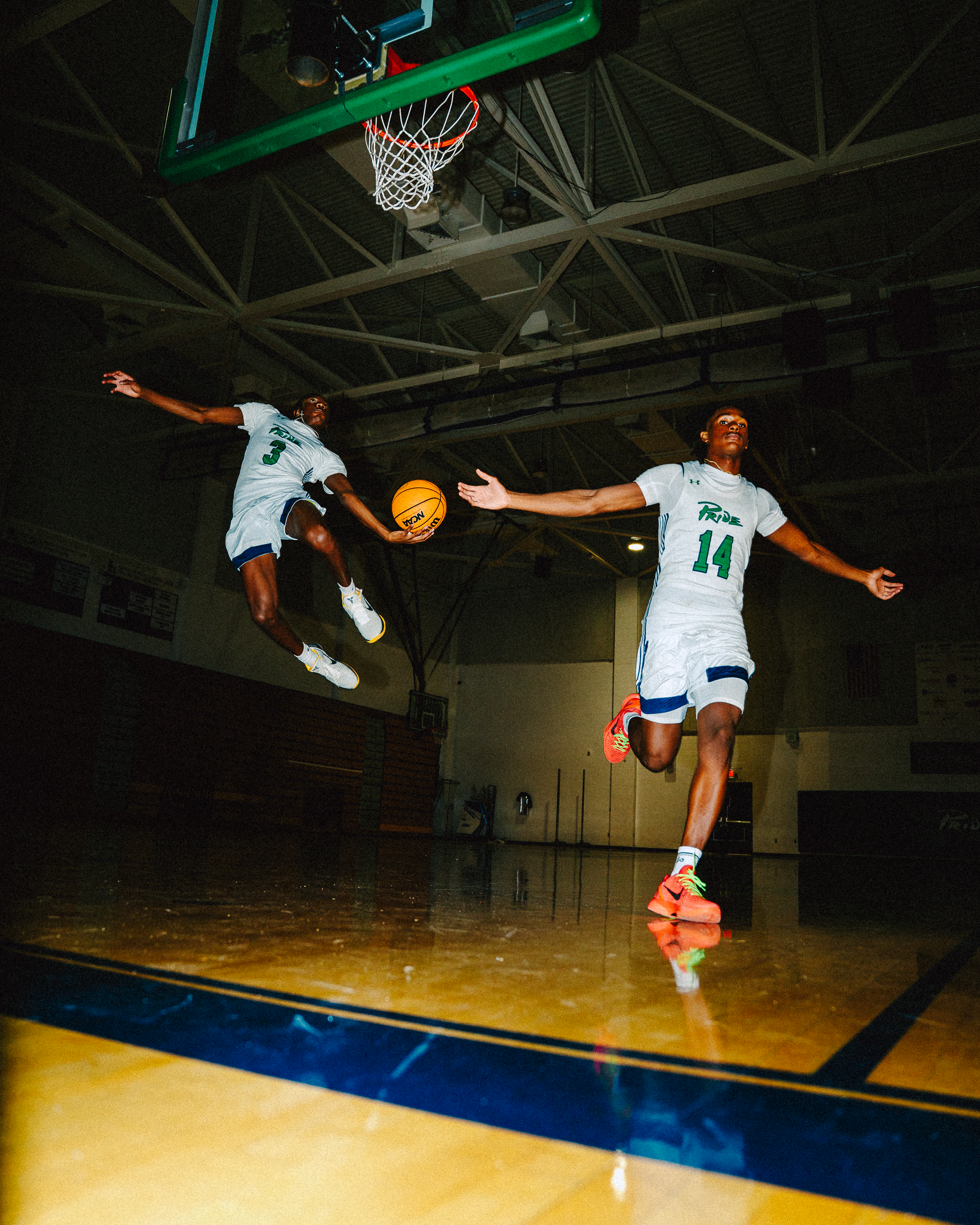Basketball Mediaday - Caleb-142.PNG