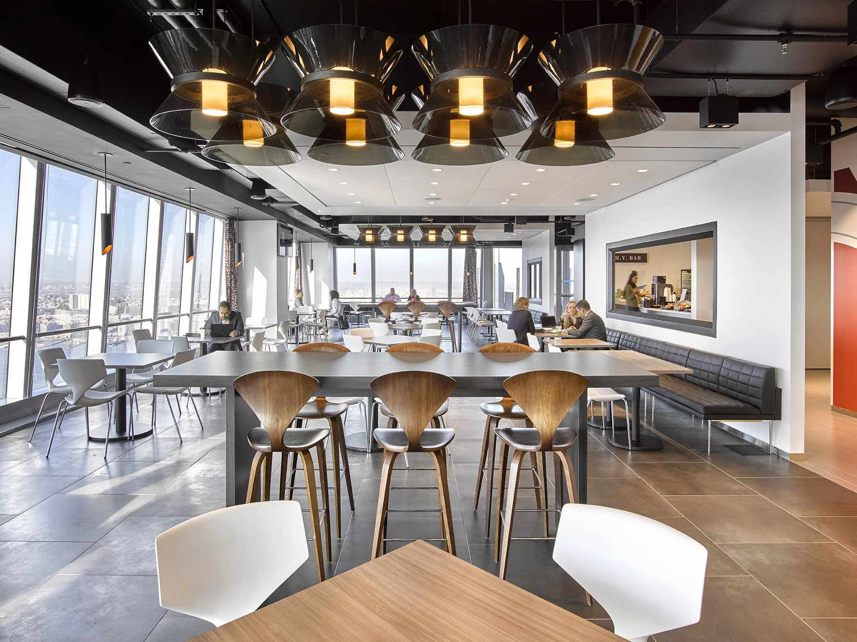 Davella Studios for L'Oreal USA