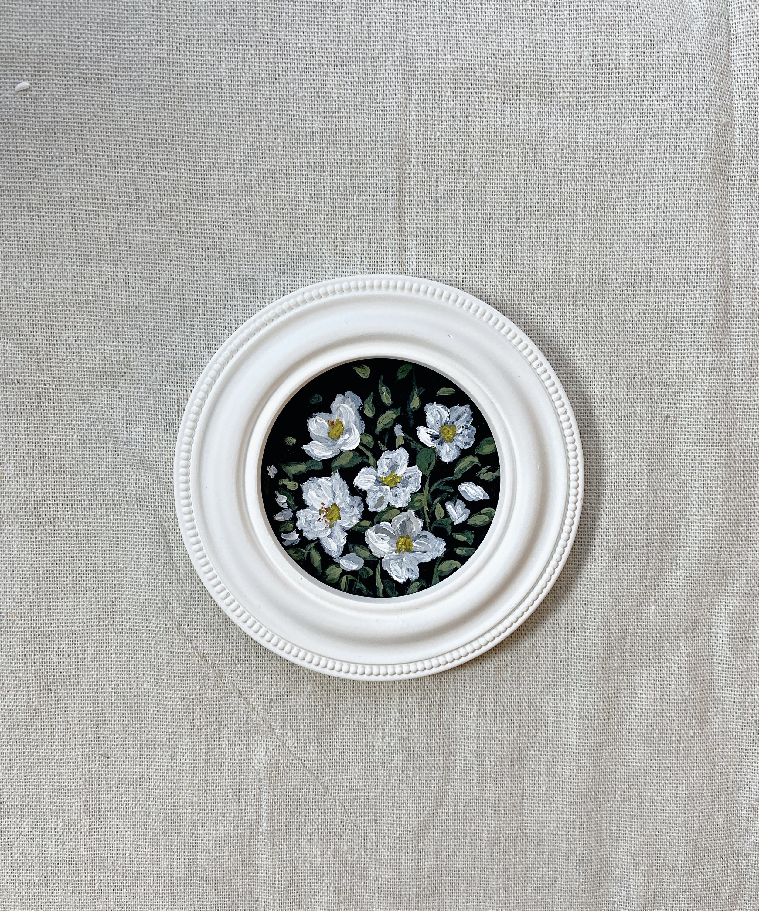 White Blooms, Dark Field