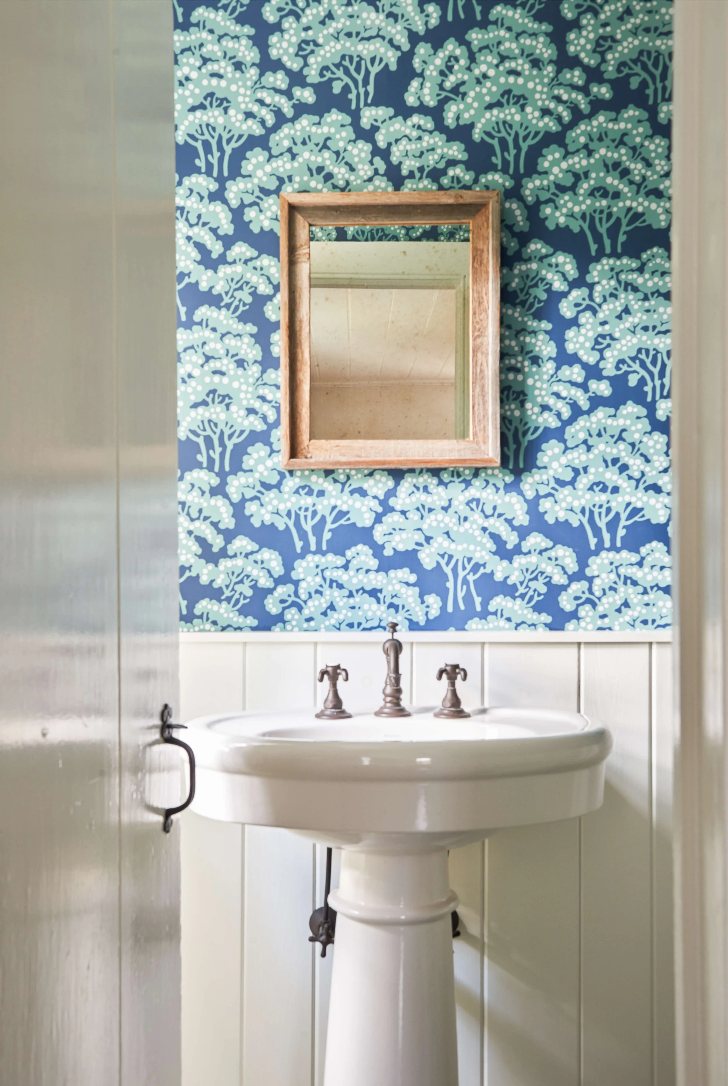 ©New Canaan CT Historical Home Renovation - Renanissance Partners-3437.jpg