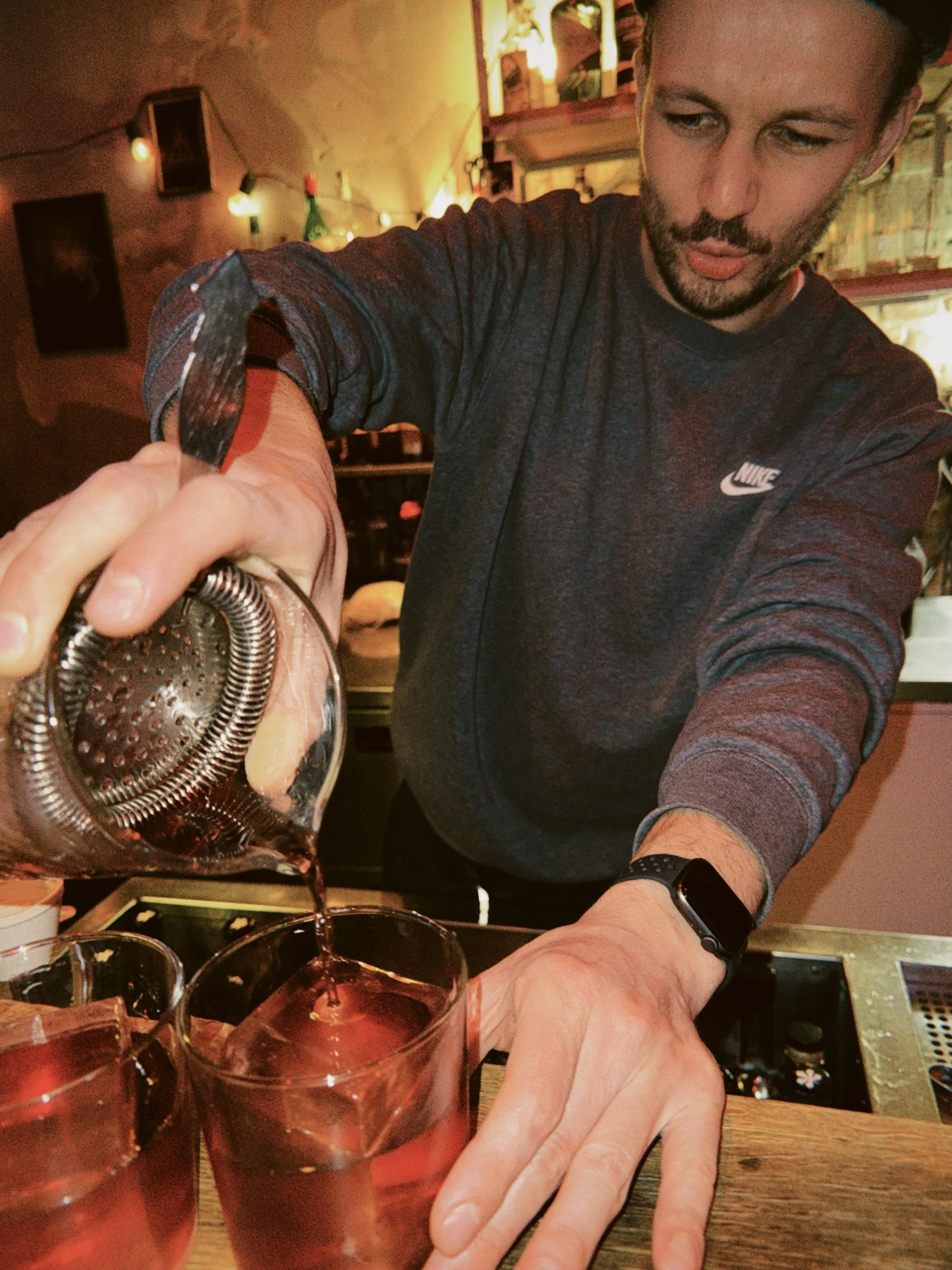 What’s Included in a Mobile Bartending Service? (Full Breakdown)