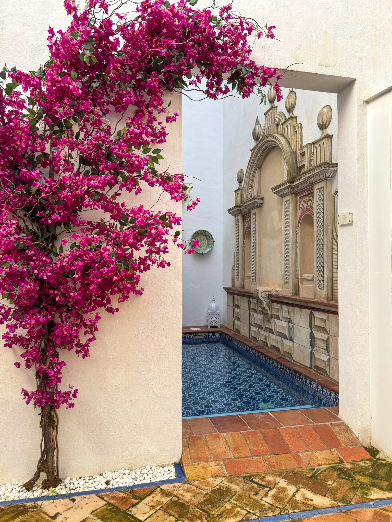 Casa Palacio Gandesa: A Regal Airbnb in the Heart of Sevilla