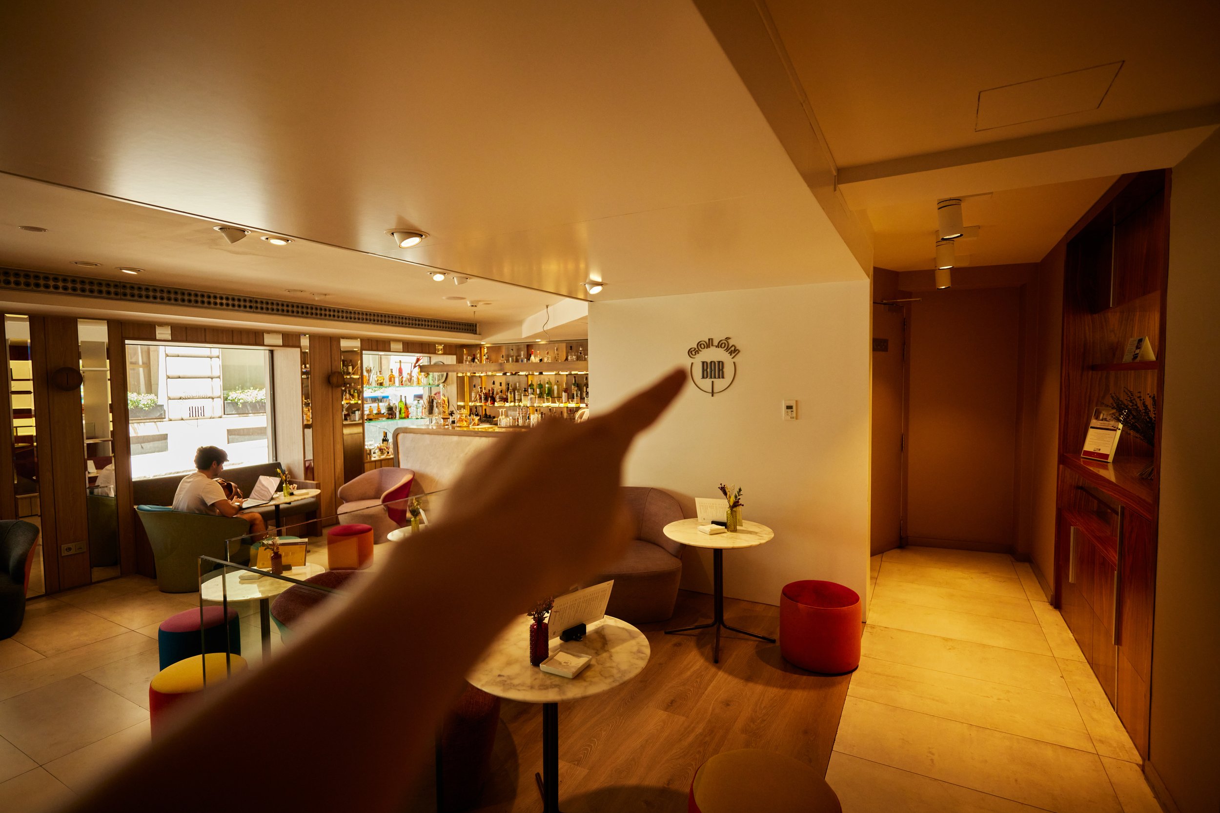 003Descubriendo Colón.jpg