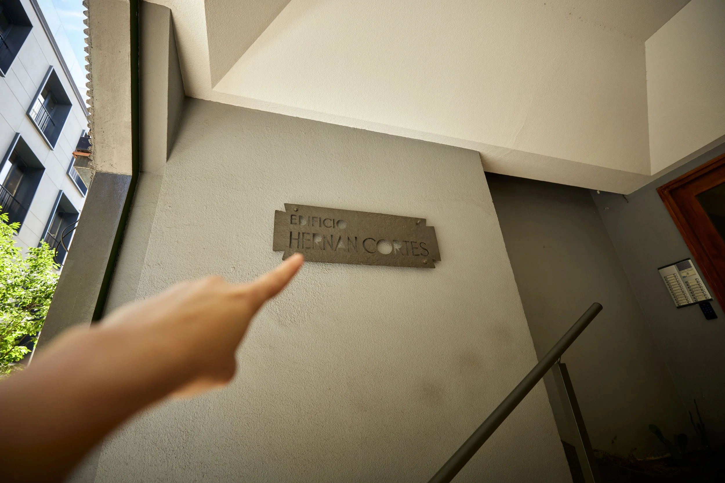 016Descubriendo Colón.jpg