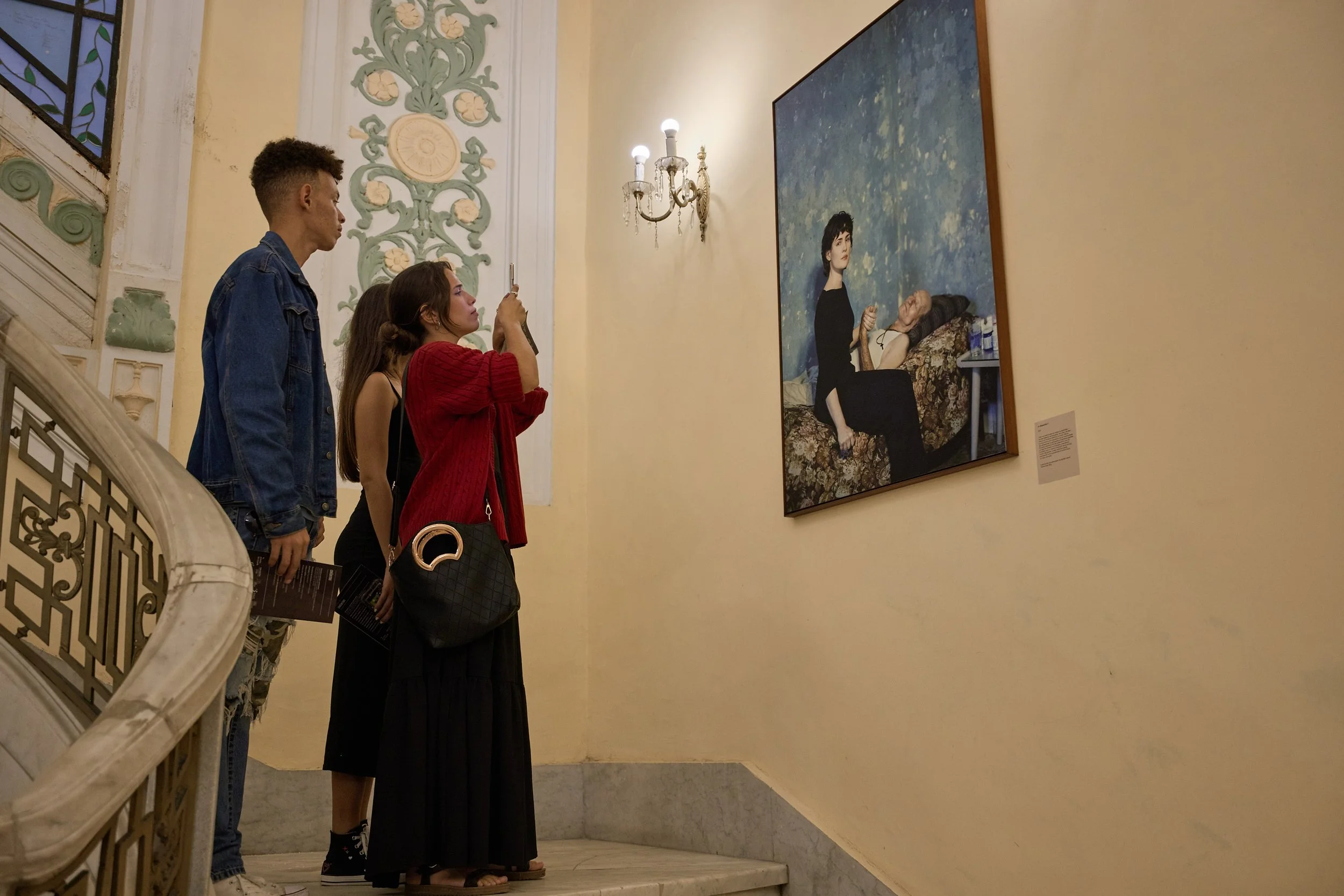 Documentación Abuelas y abuelos prestados Expo bienal 15.jpg