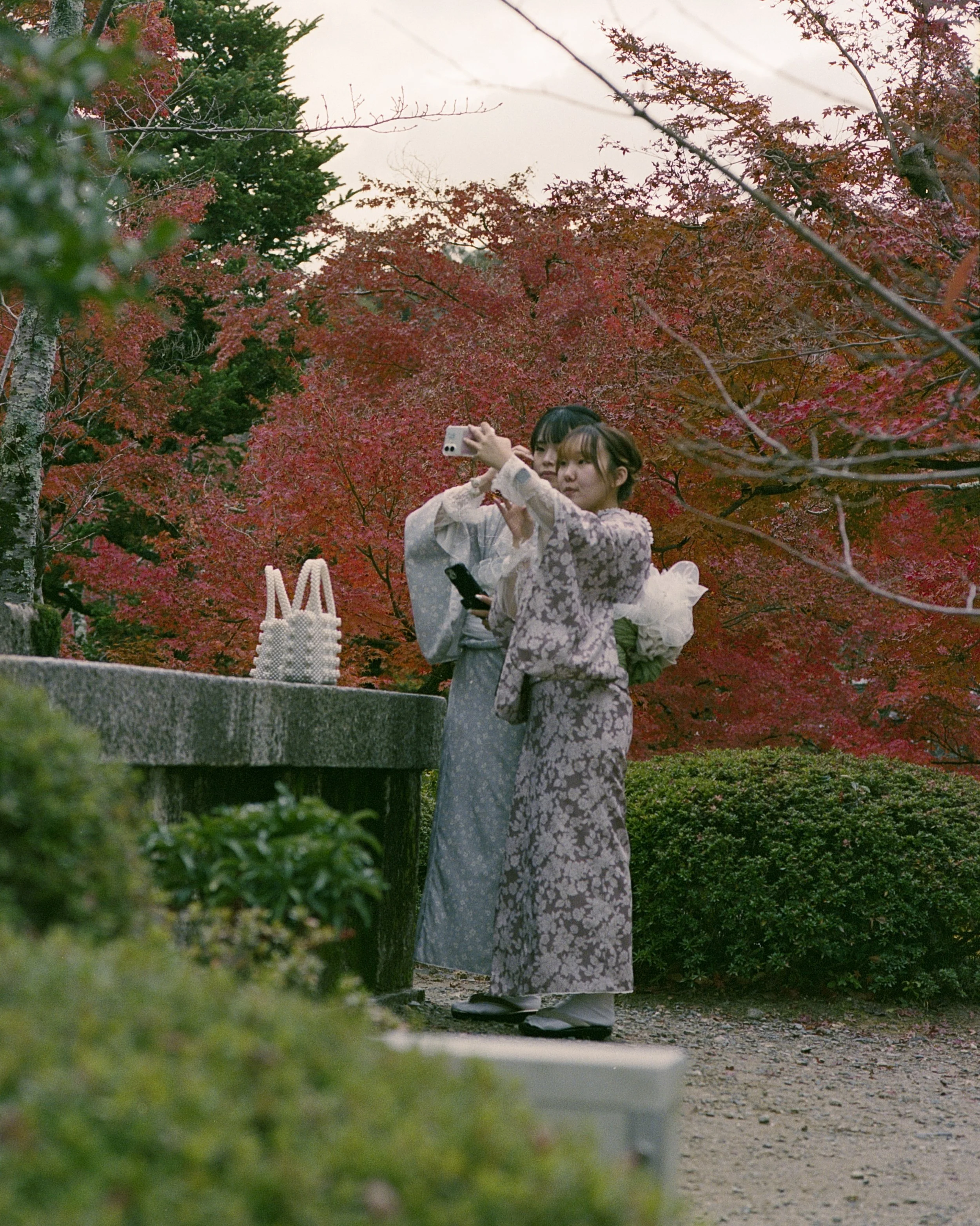 01 Instant Geishas  10mb.jpg