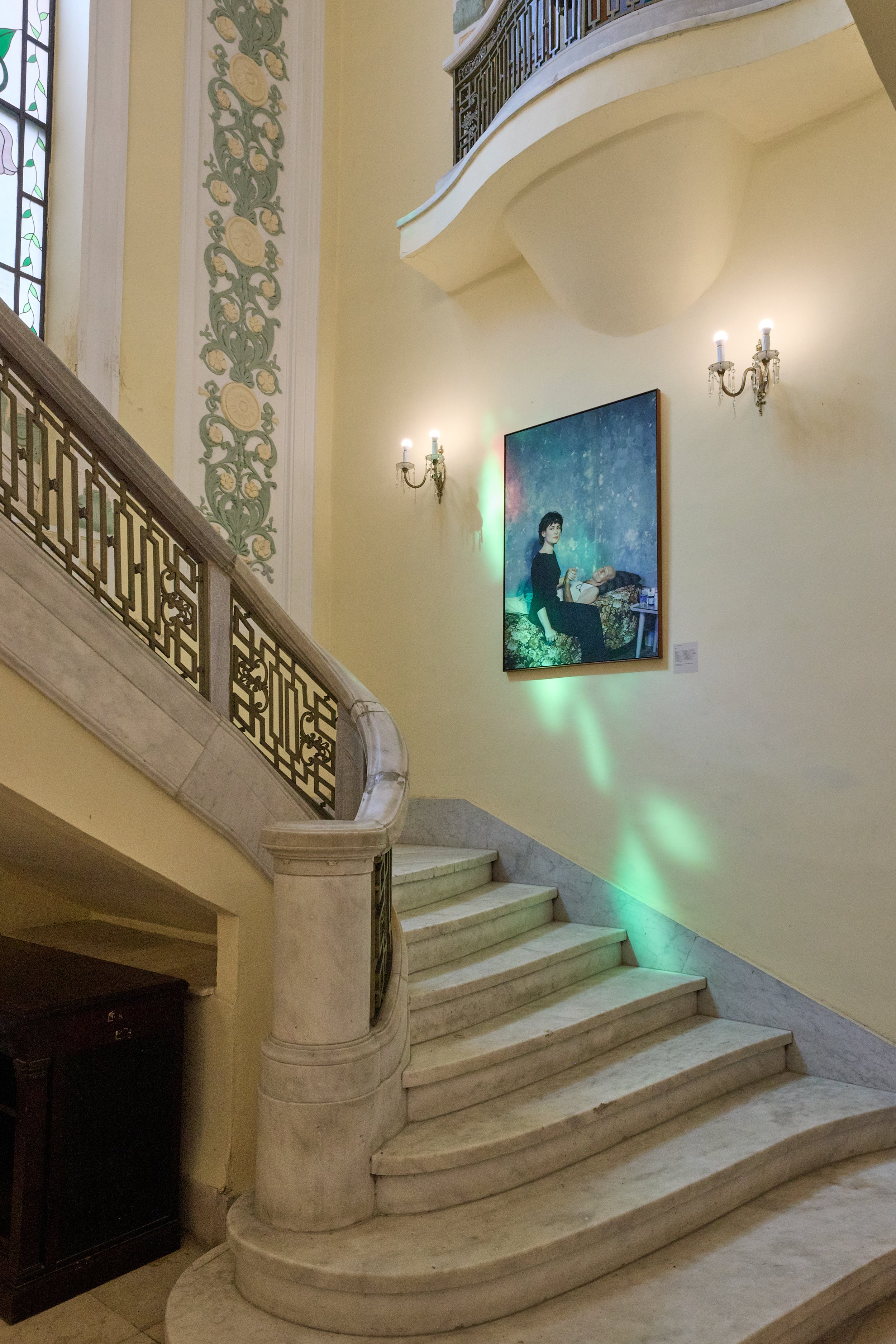 Documentación Abuelas y abuelos prestados Expo bienal 69.jpg