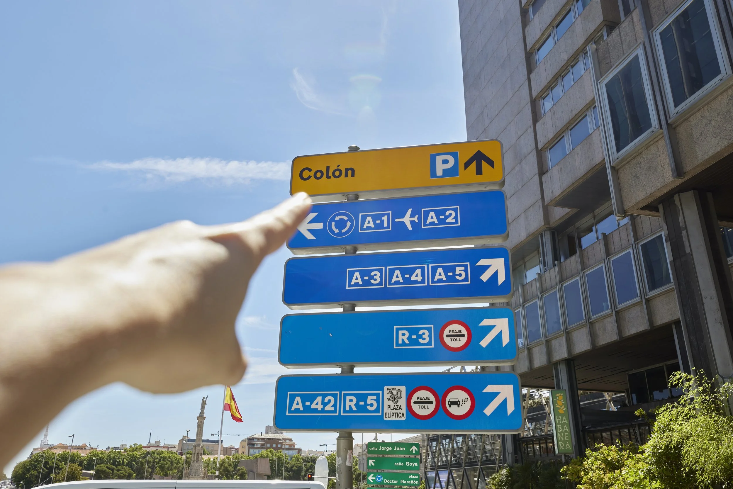 017Descubriendo Colón.jpg