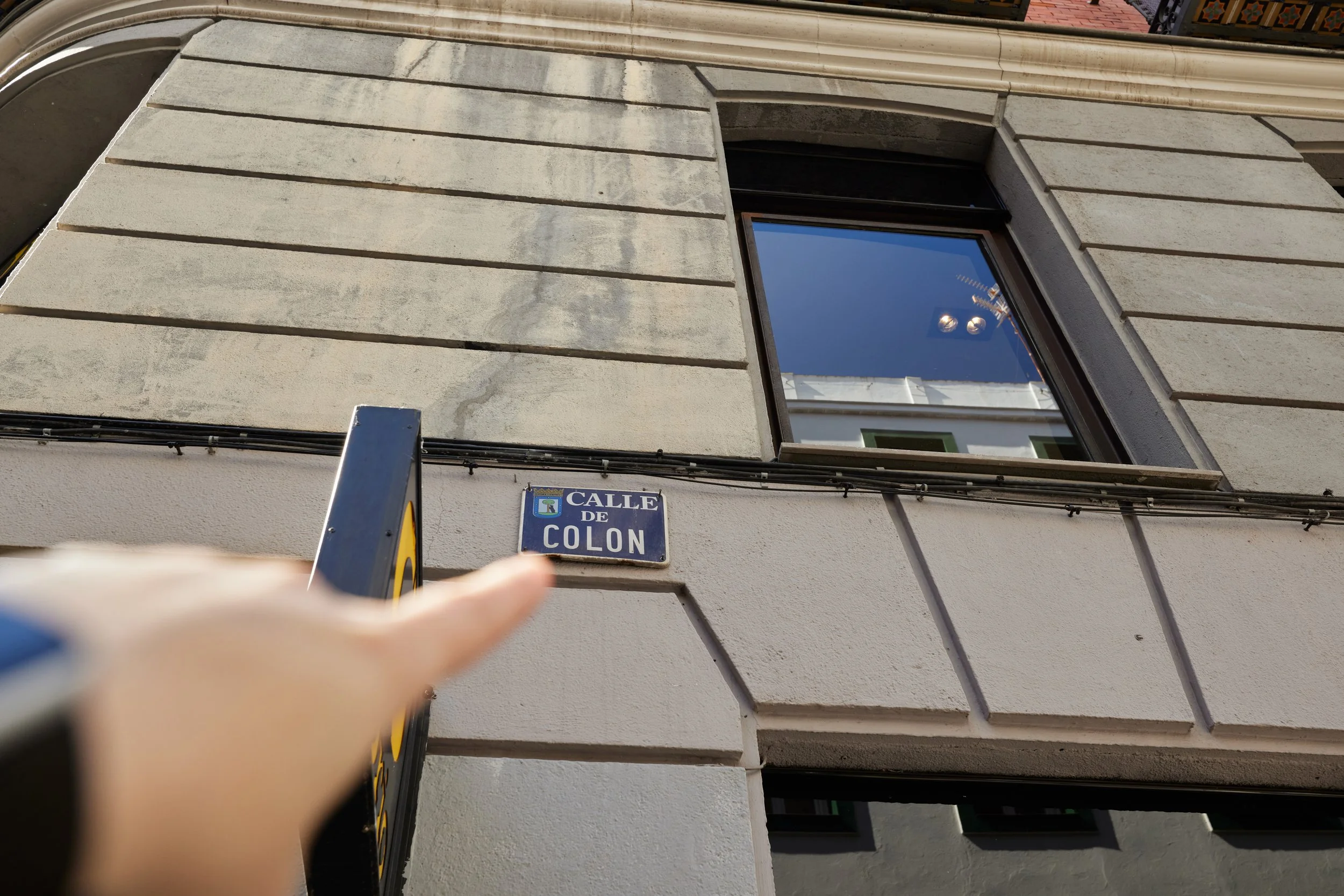 005Descubriendo Colón.jpg