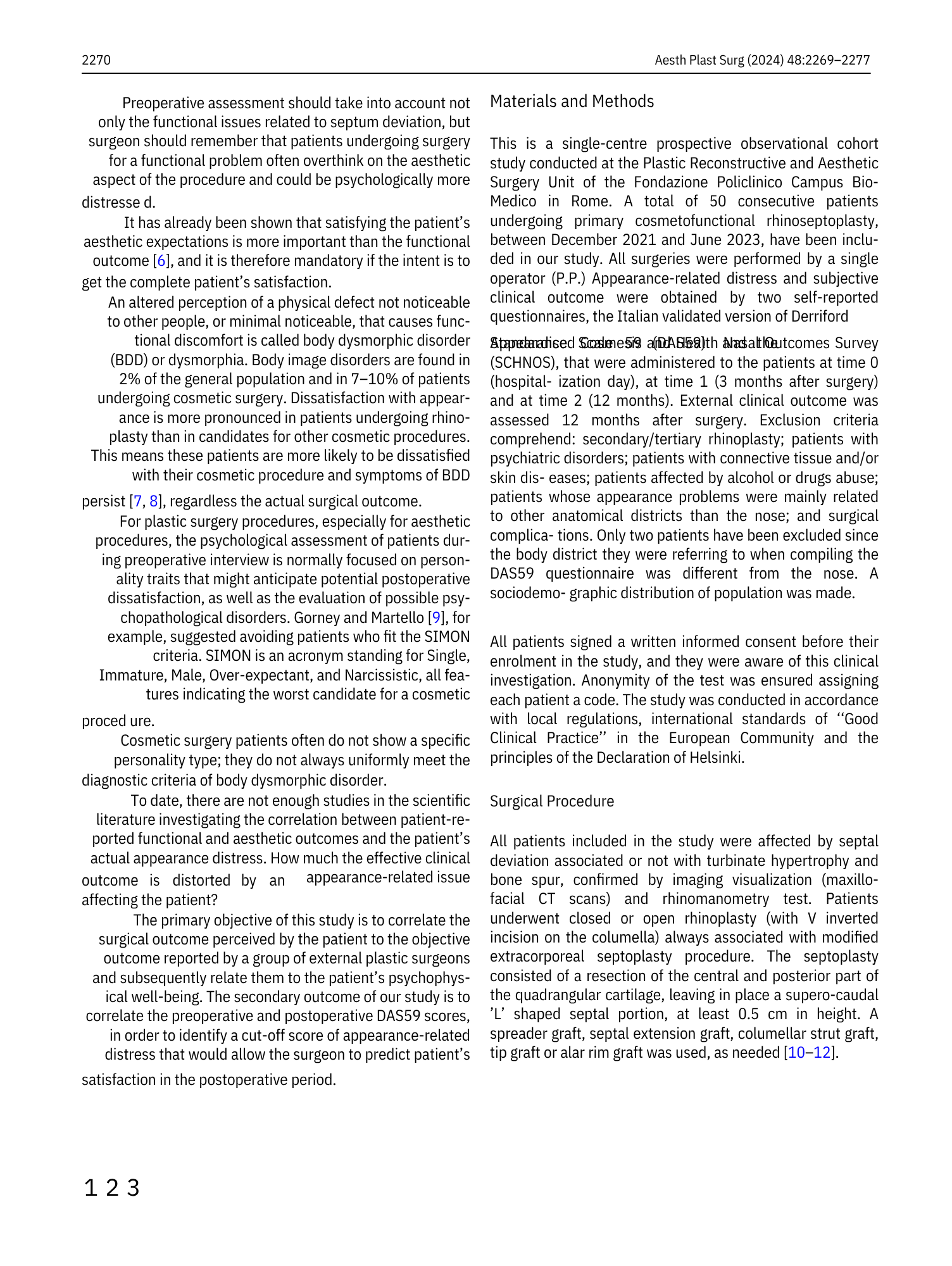 Pagina di un articolo scientifico con testo in inglese riguardante procedure chirurgiche estetiche e risultati di uno studio clinico.