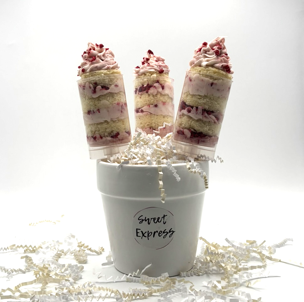 White Chocolate Rasberry_Push Pop.png