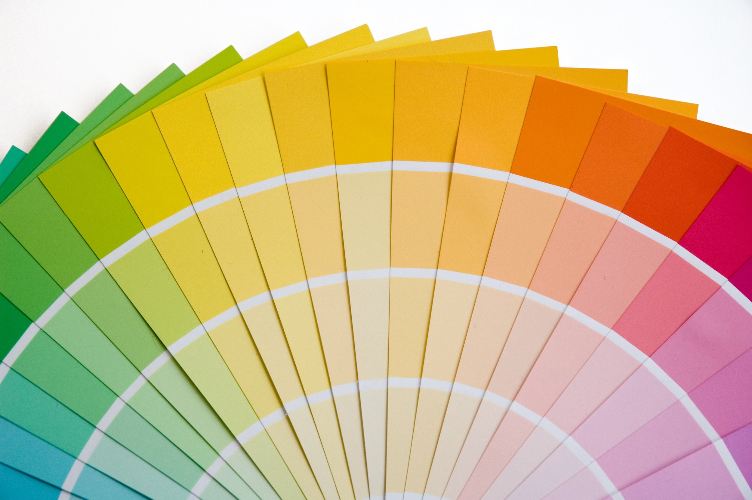 Color fan deck showing a gradient from green to pink.