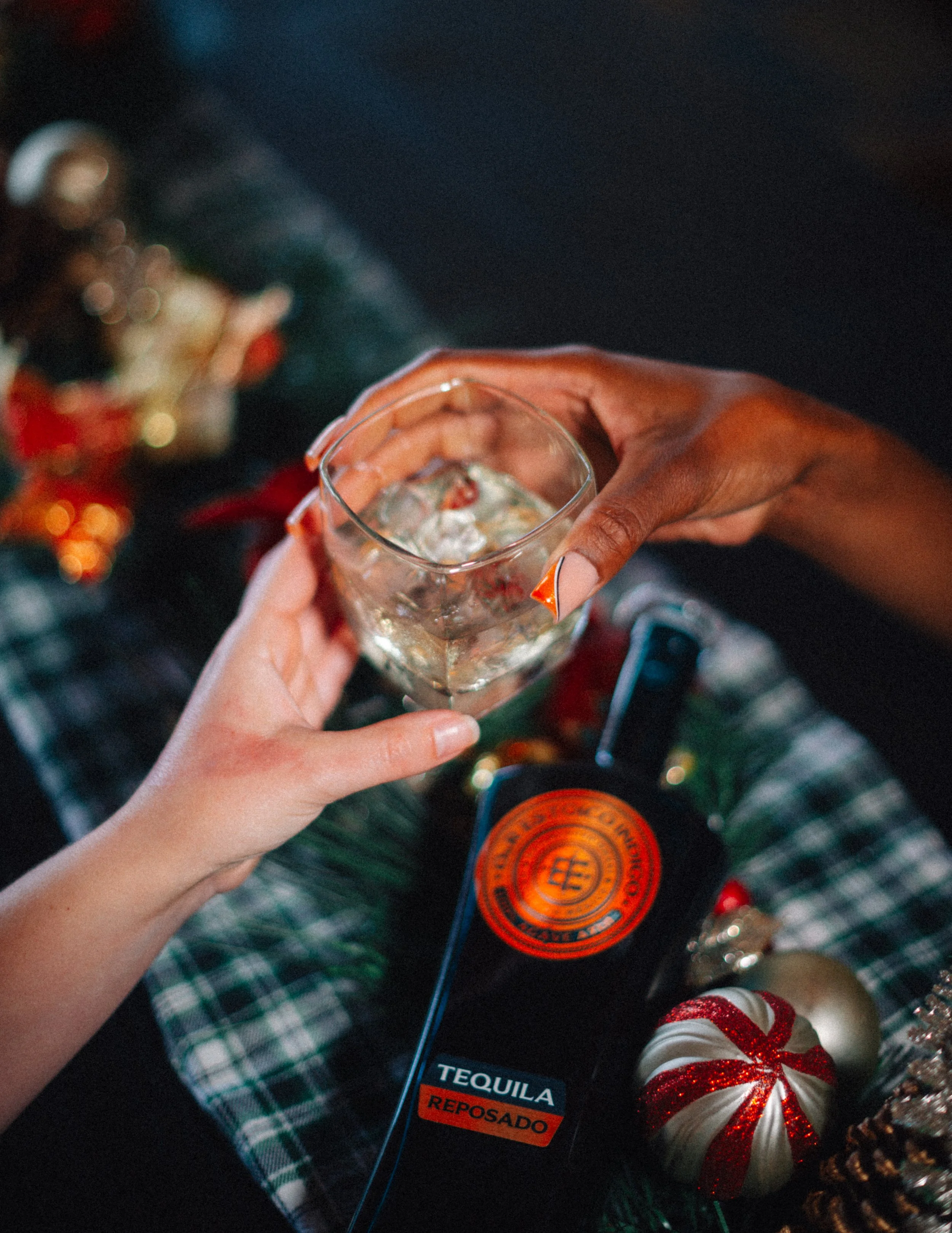 Estoico Bottles-5.jpg