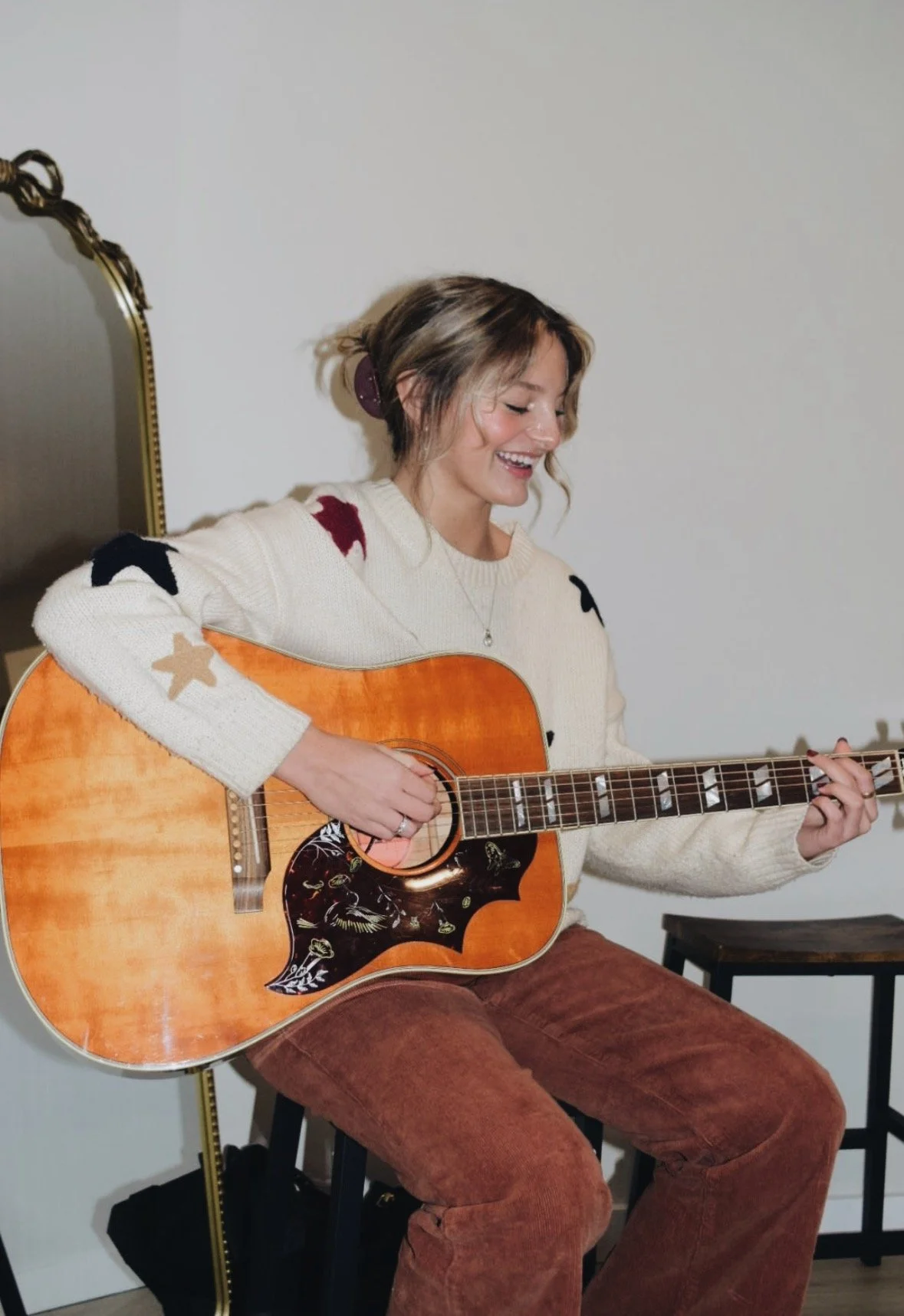 THE BUS BAR &amp; GRILL