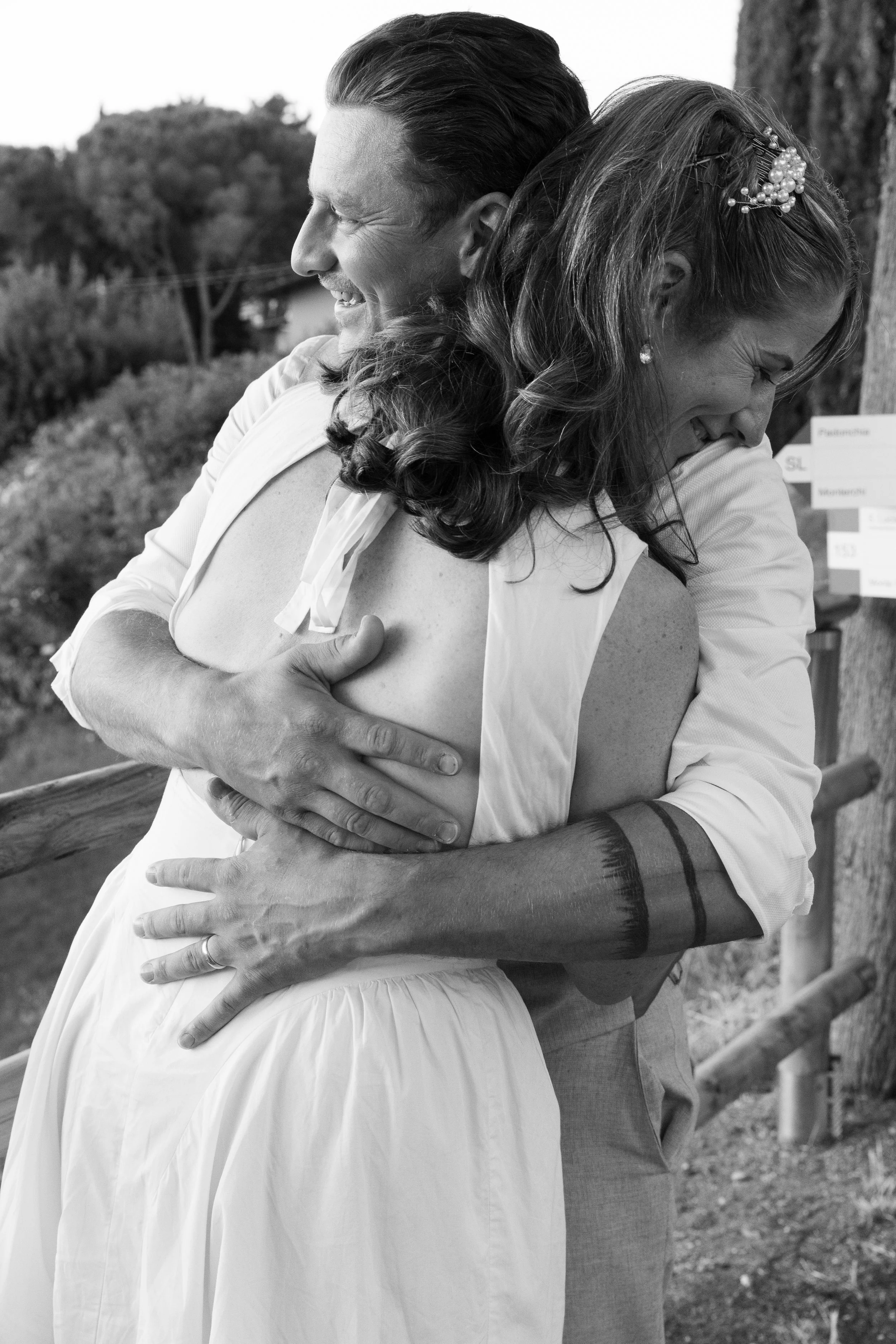 bride and groom wedding 