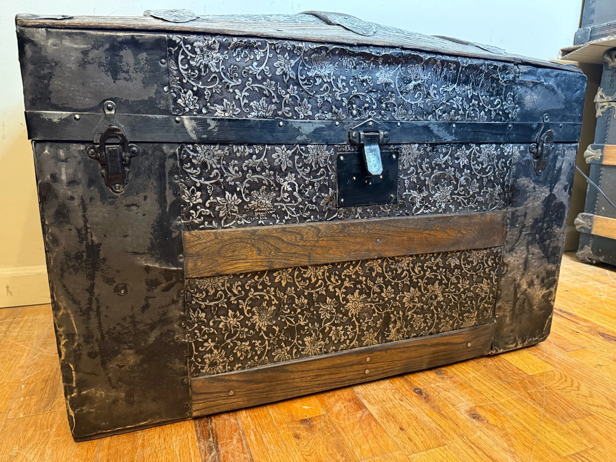 Victorian blanket chest with embossed tin exterior