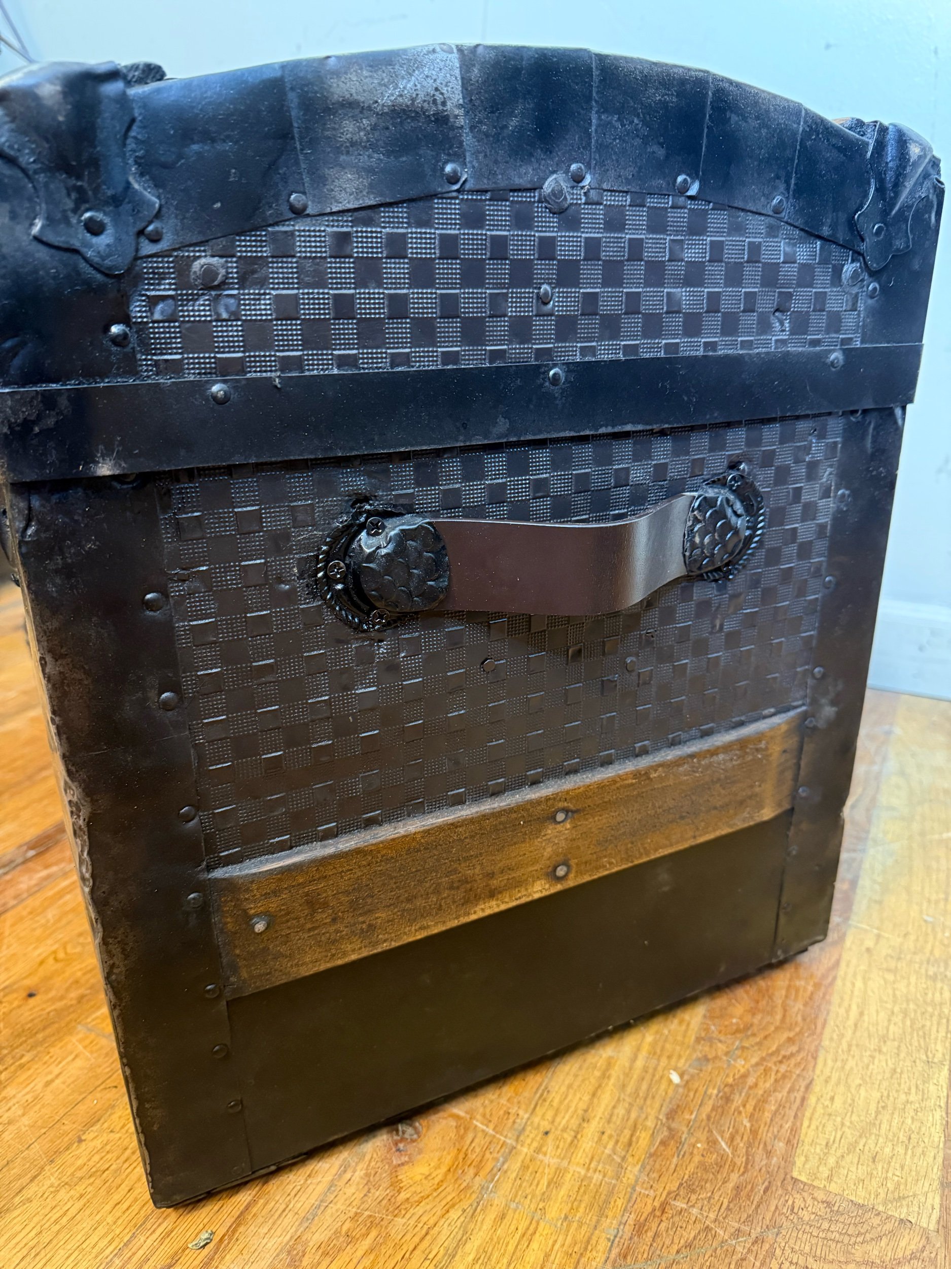 Antique Saratoga storage chest with custom brown leather handles