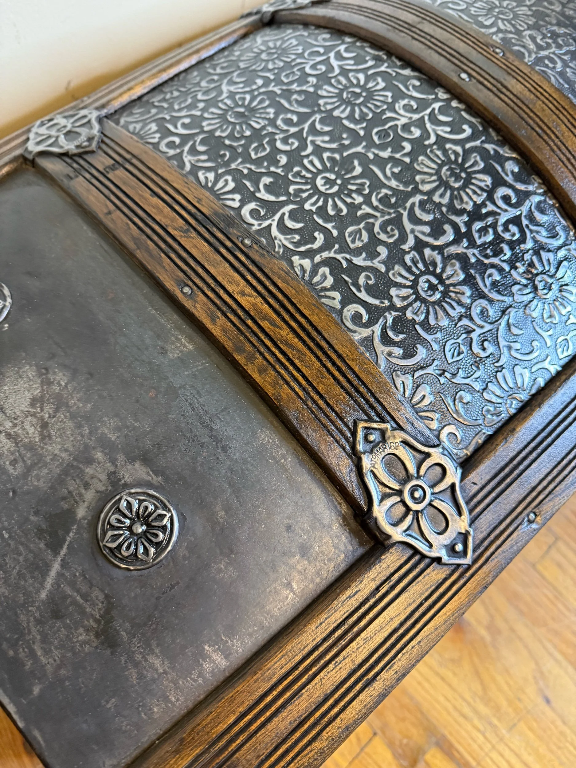 Walnut stained oak slats on Victorian steamer trunk