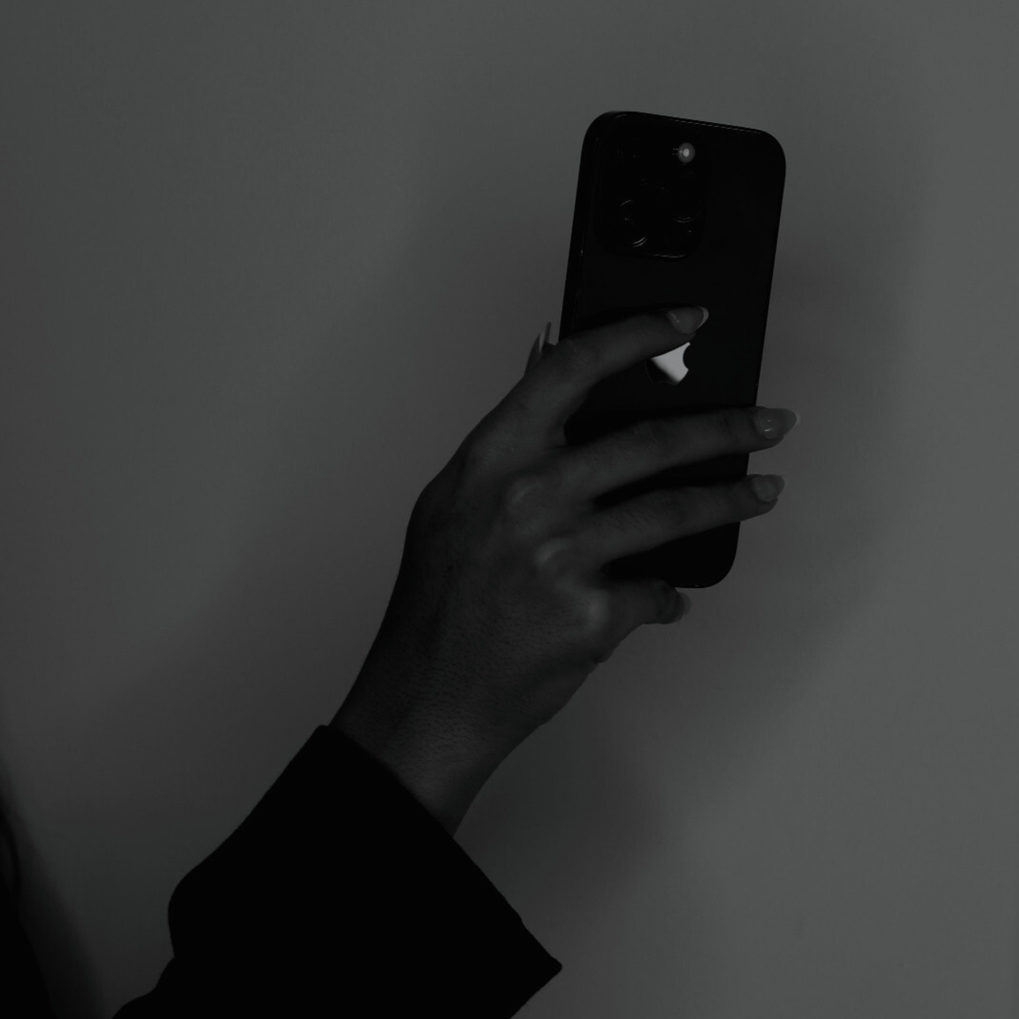 Phone in hand so you can contact for marketing consulting services