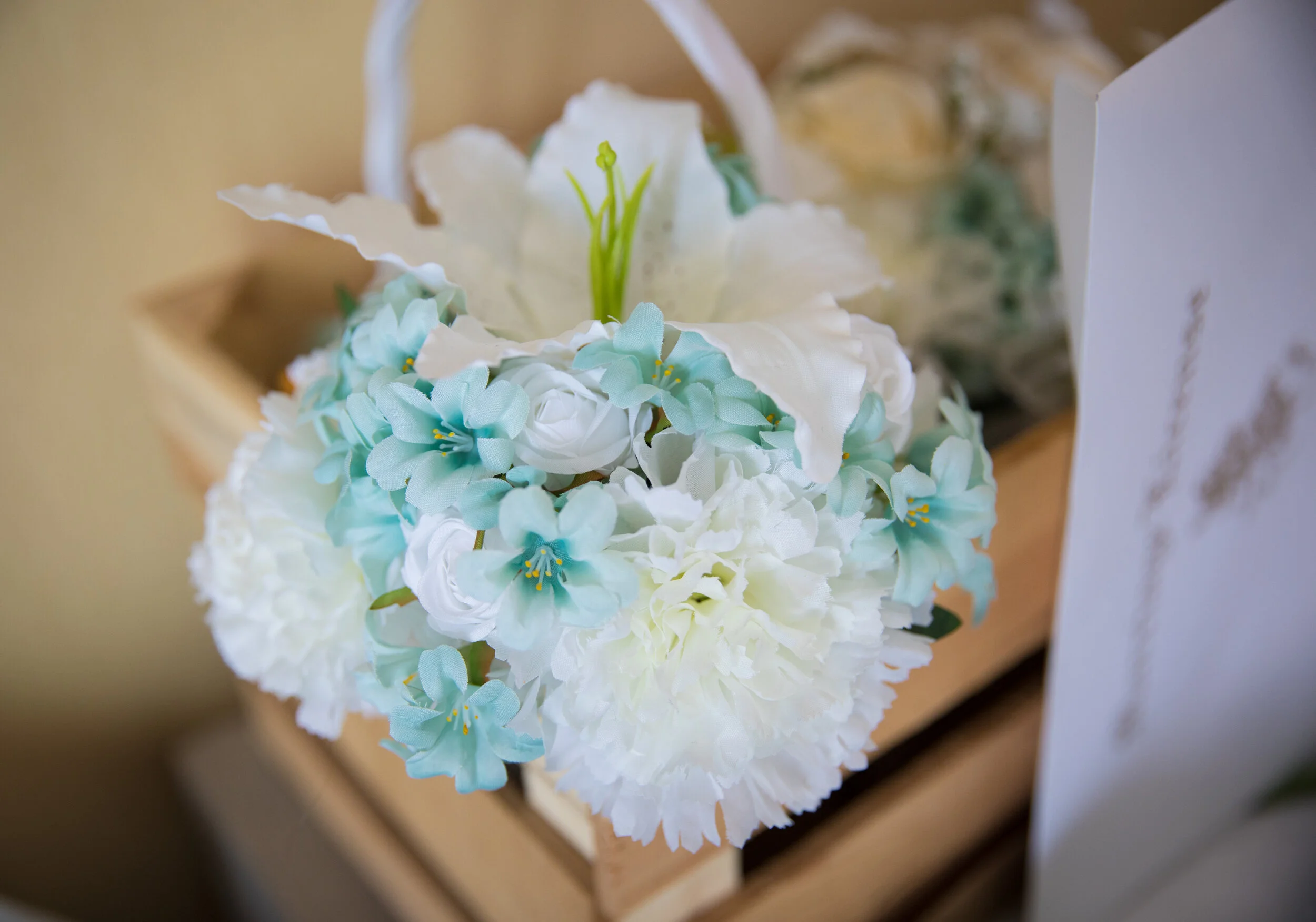   Alizabeth &amp; Edwin - Wedding Gallery    Photographer: Dennis Tyhacz    Location(s):  Hilton &amp; Seacrets, Ocean City, MD    