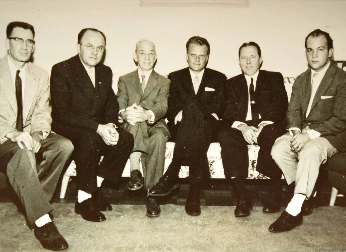 Andrew Mitchell and Hubert Mitchell on either side of Billy Graham at the 1960 Baptist World Congress in Brazil. Click on the photo for Rev. Graham's address at the convention. Hubert played the piano for the services.