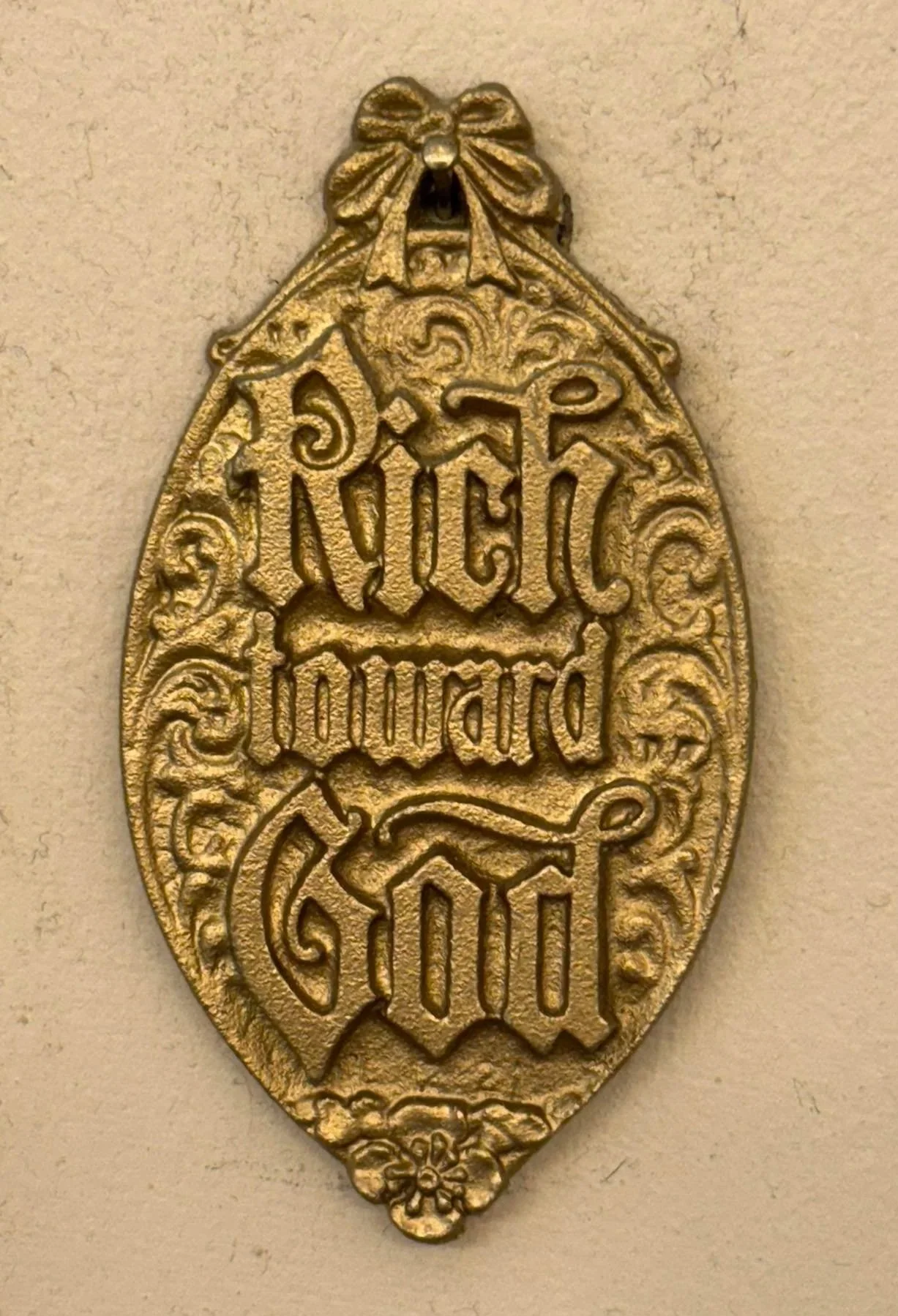 Rich+toward+God+gold+plaque.jpg