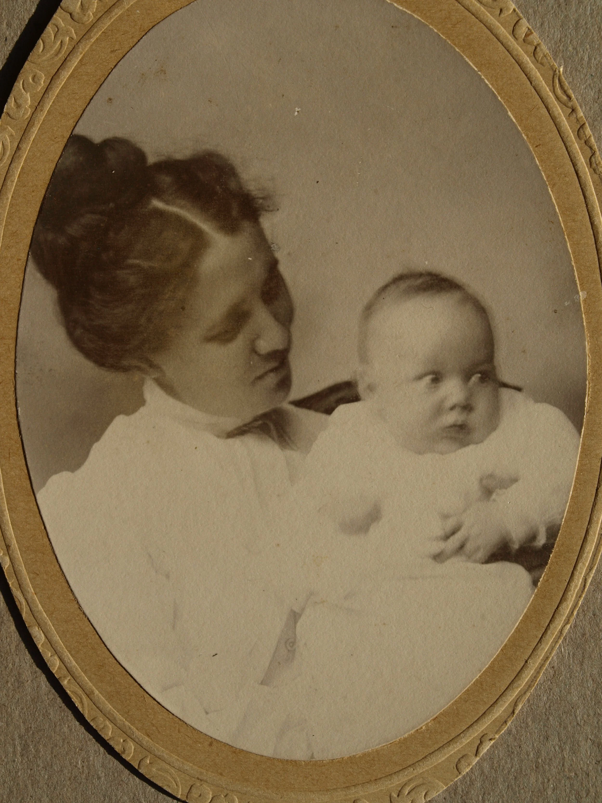 Sadie Mitchell with Bryant, 1905