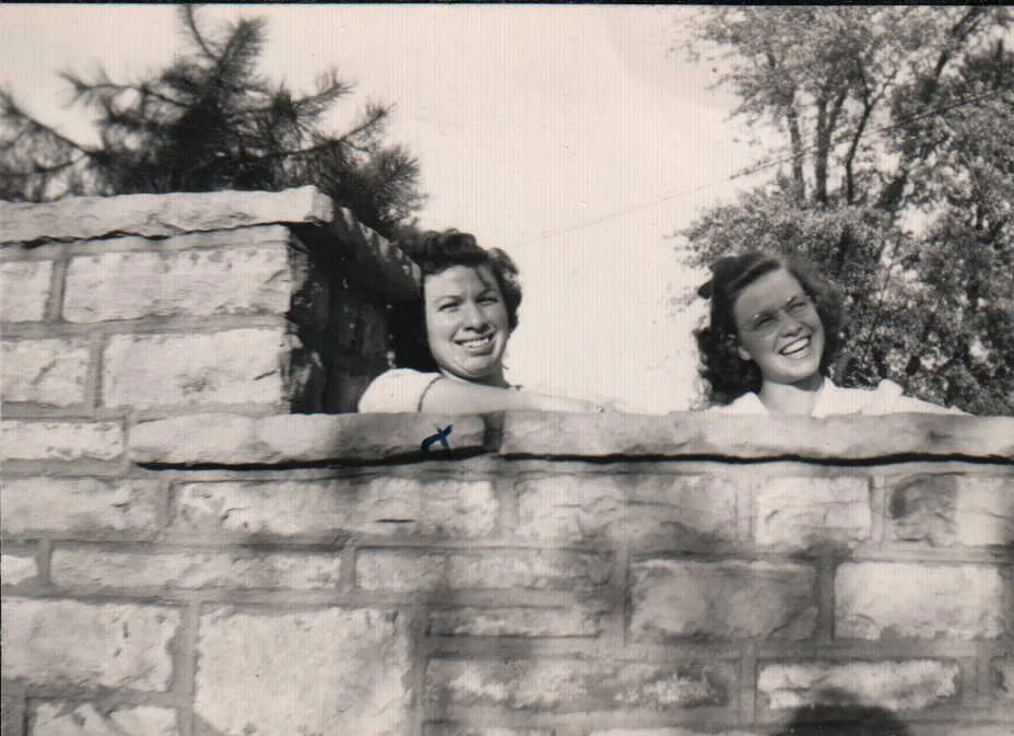 Marietta and Esther Mitchell