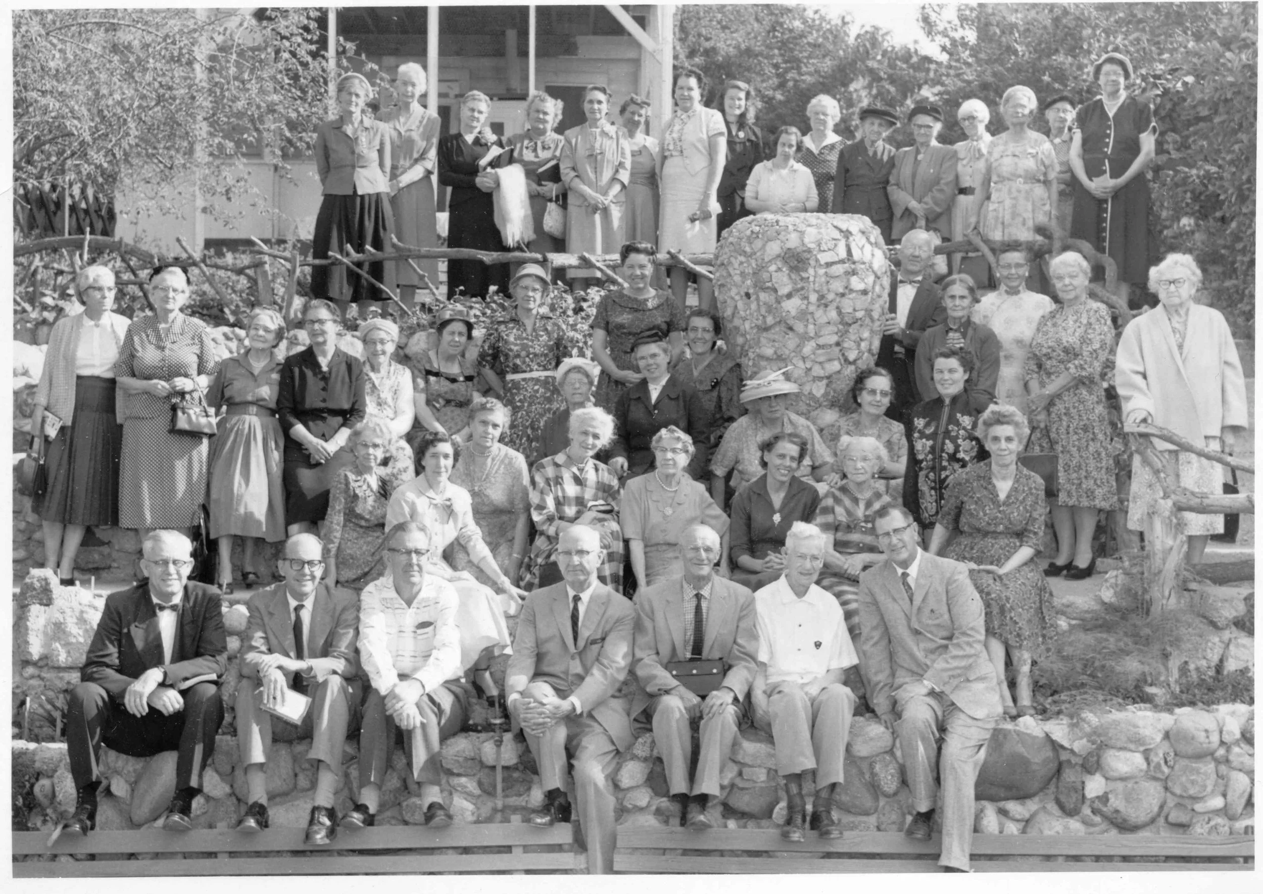 The Go-Ye Fellowship members surrounding the vase in the 1950s. 