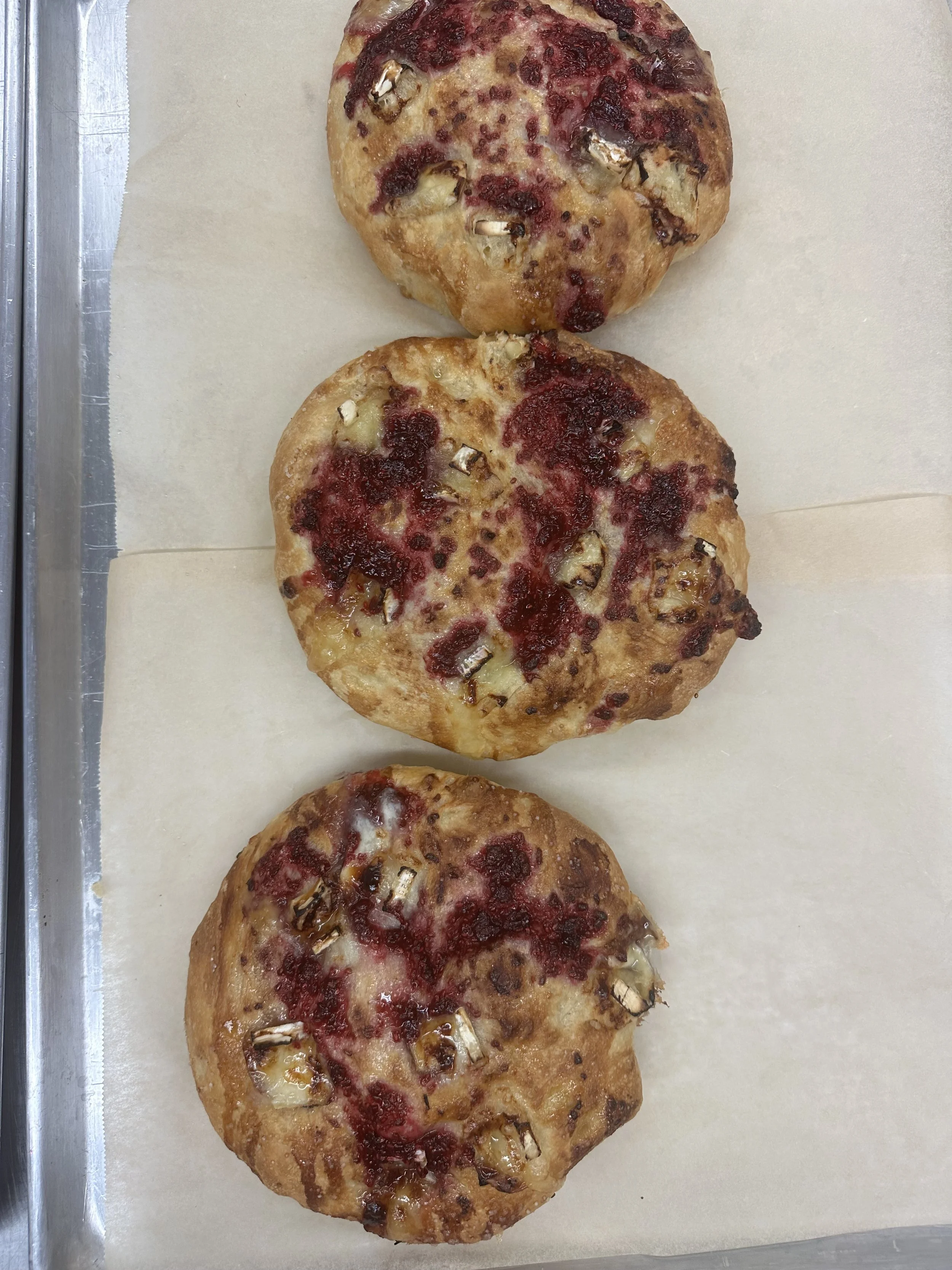 Brie & Raspberry Compote