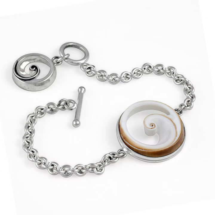 Bezel Wave Counter Weight Bracelet