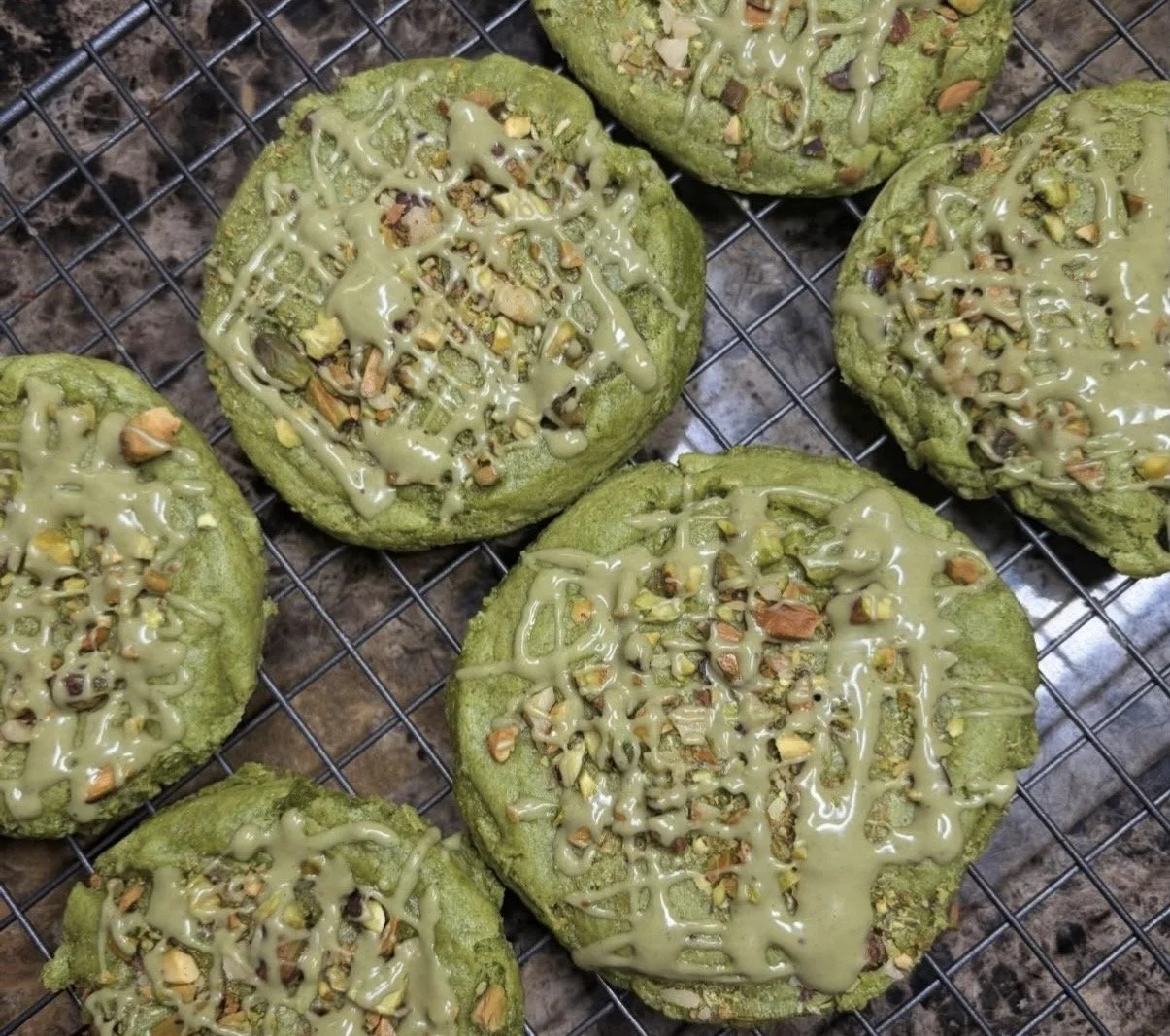 Pistachio Amoré