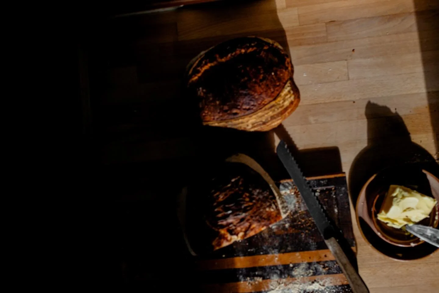 country bread in the country 

#caledonontario #haltonhills #sourdough