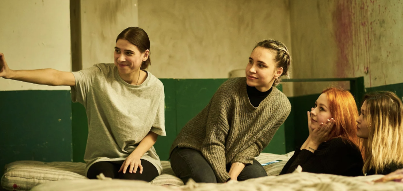 How to Talk to Your Roommate Before Resentment Builds