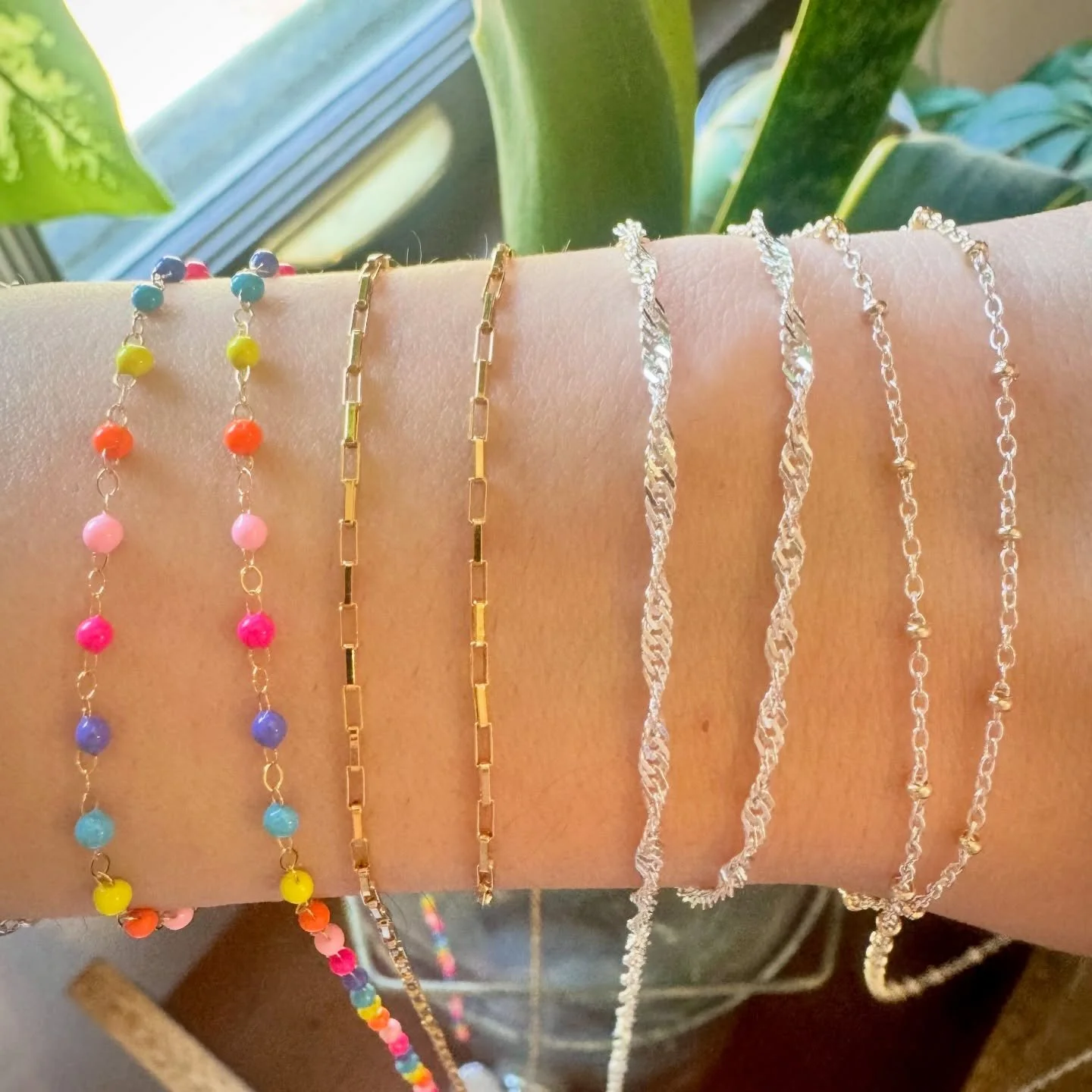 Okay I&rsquo;m obsessed with these 😍⛓️
New arrivals are here and making their debut at this Friday&rsquo;s Pop-up!

Come see them first at @little_shop_pittsburg 
12:30&ndash;5 &bull; walk-ins welcome 💖

get linked + find your new favorite ✨
#pitts