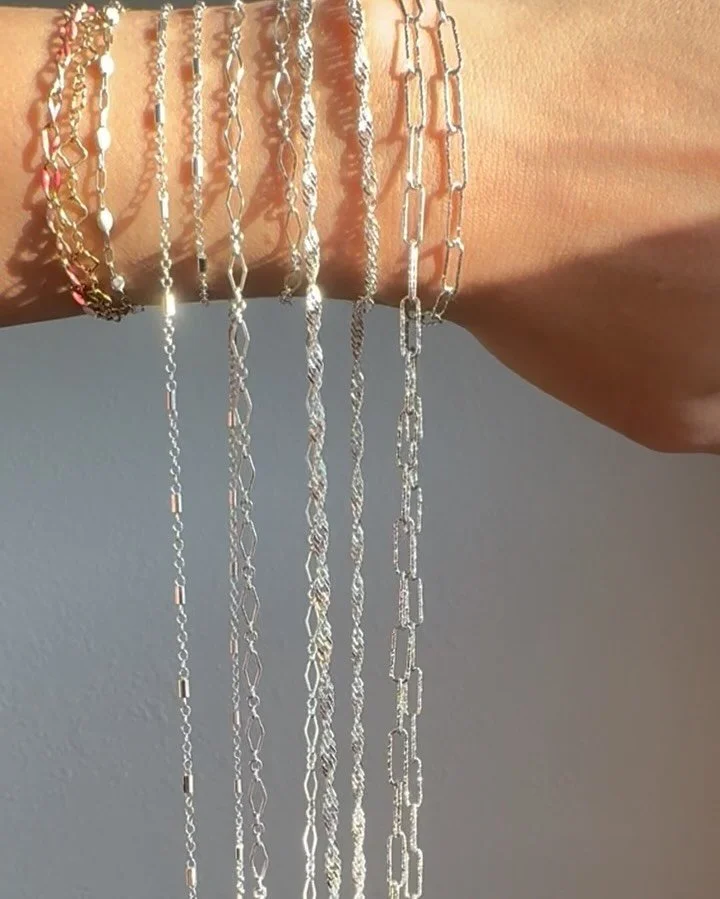 ✨ I&rsquo;m obsessed with these new sterling silver chains ✨

From dainty everyday styles to bold statement pieces, these beauties have quickly become some of my favorites. 😍

You can shop all of my sterling silver options this Saturday at @embellis
