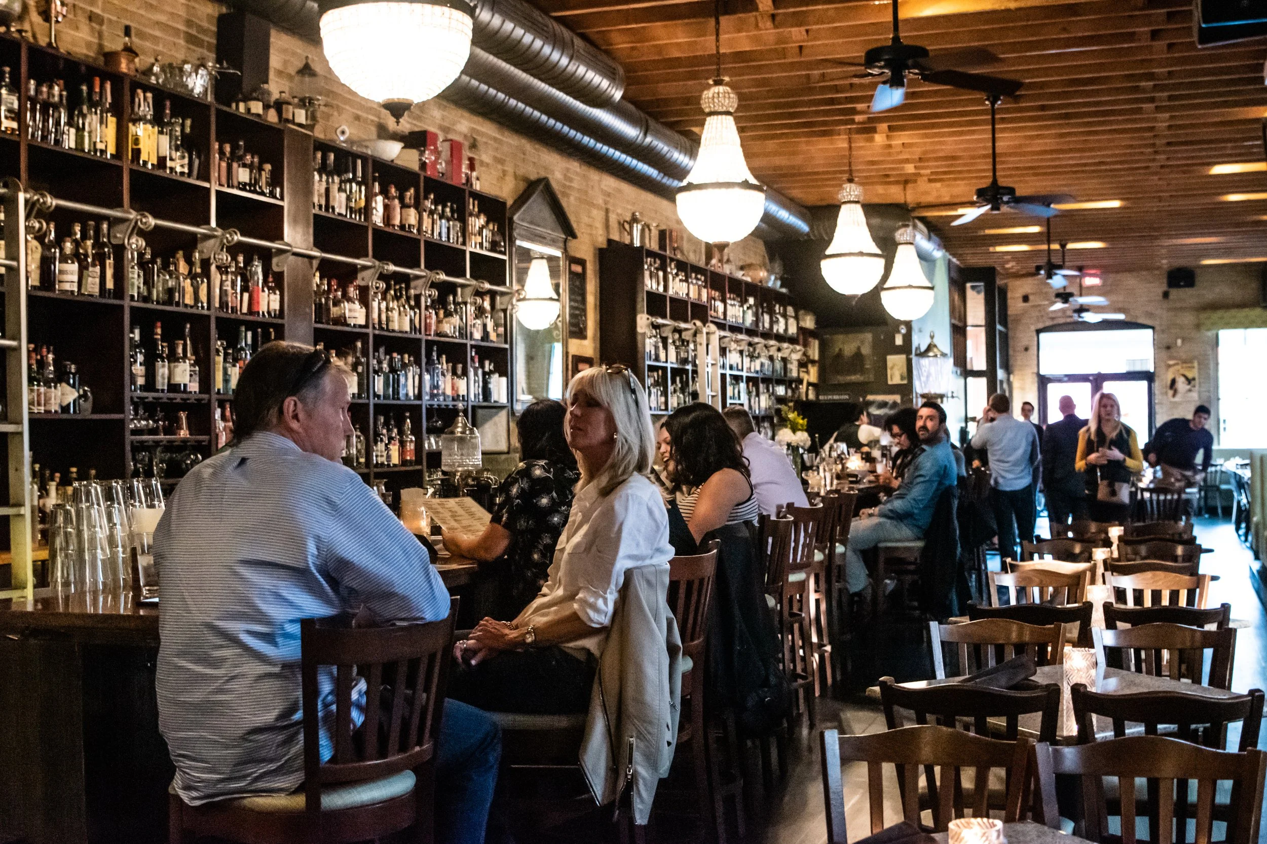 Péché Sinful Cocktails and Cuisine