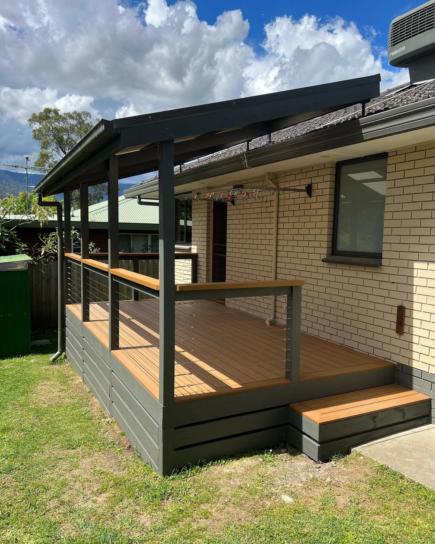 Are you considering adding a beautiful decking and pergola to your outdoor living space? If so, I'm here to help you plan and execute the project of your dreams! Let's work together to create a stunning and functional area that you'll love spending t