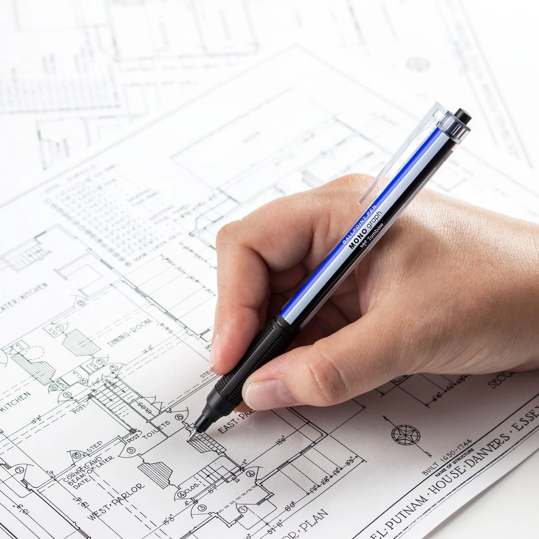 Mono Graph Lite Ballpoint Pen, Tri Color 03.webp