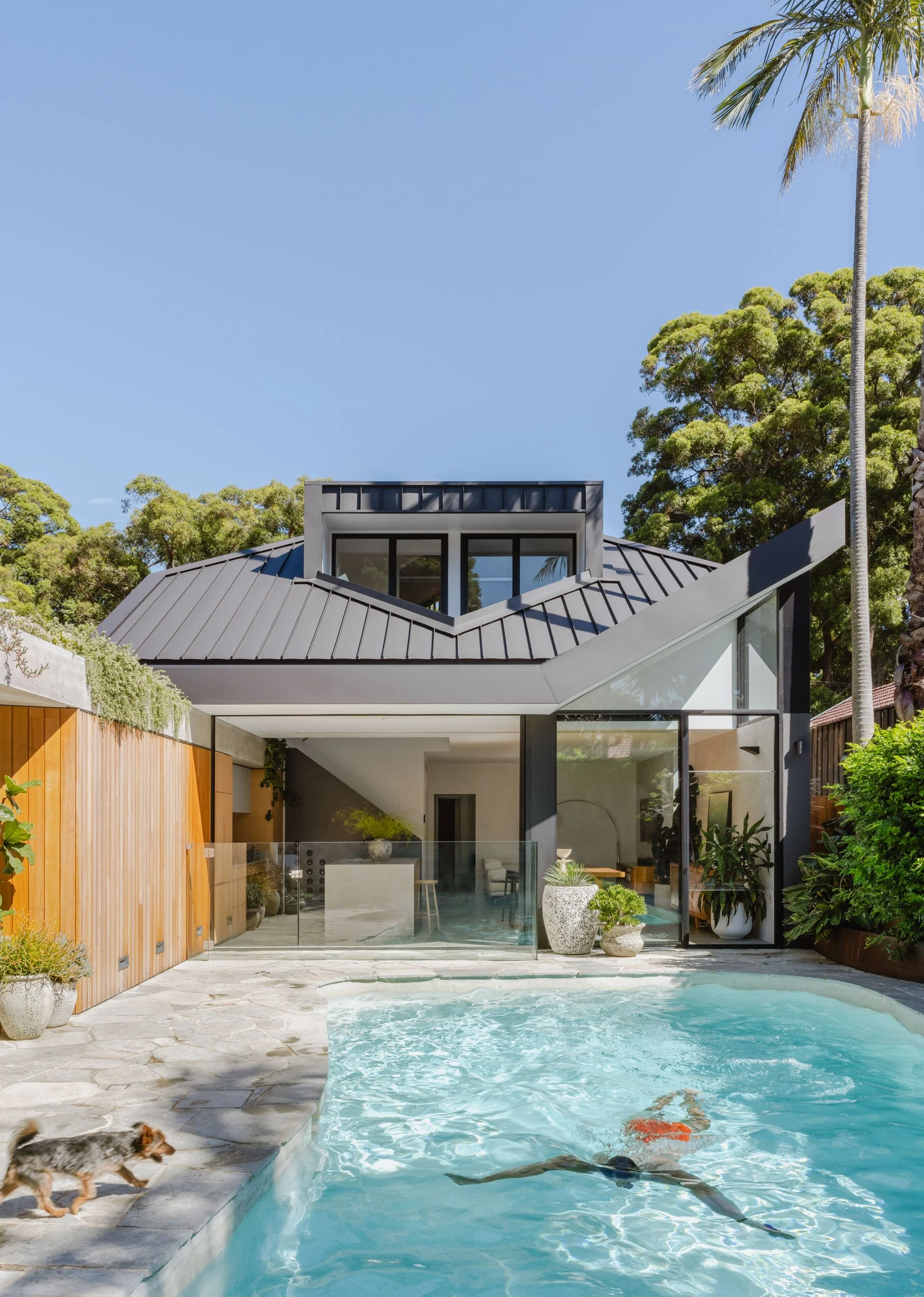 HIPPED HOUSE   Rosebery, Sydney