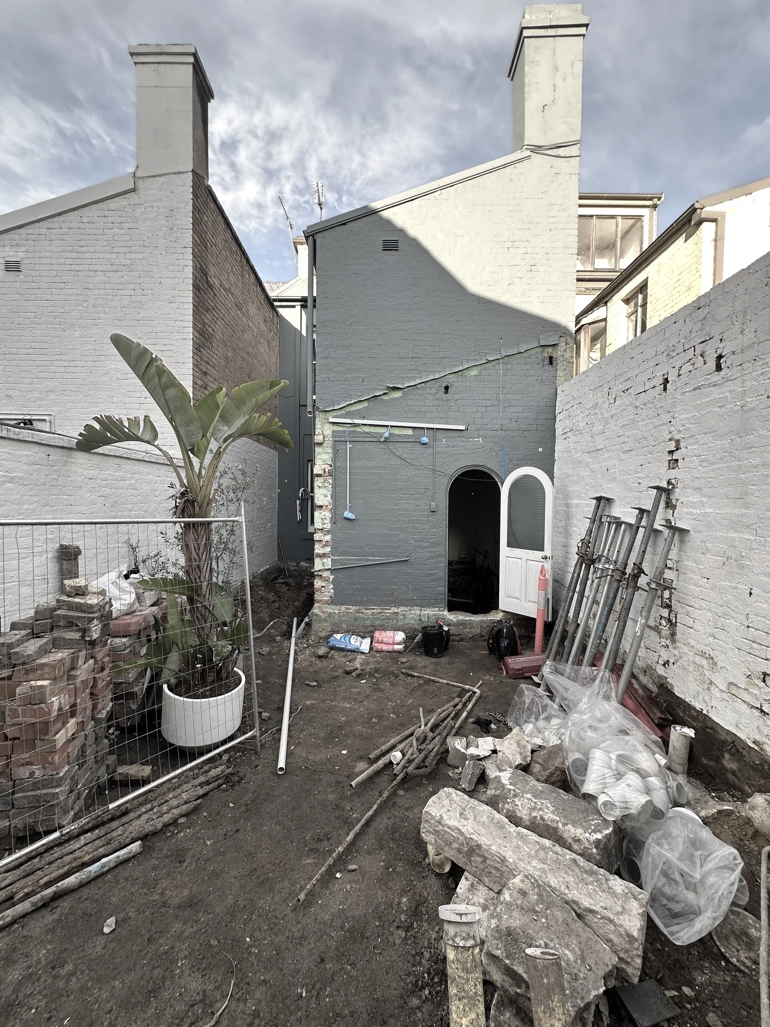 Shroud house starts construction