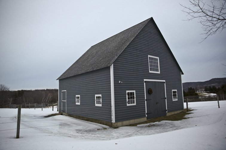 34 x 36 Queen Post Barn